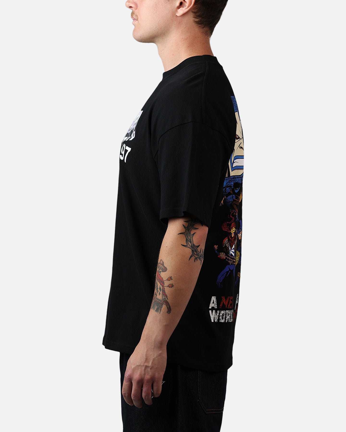 73Studio Marvel X-Men Previously On X-Men T-Shirt Black