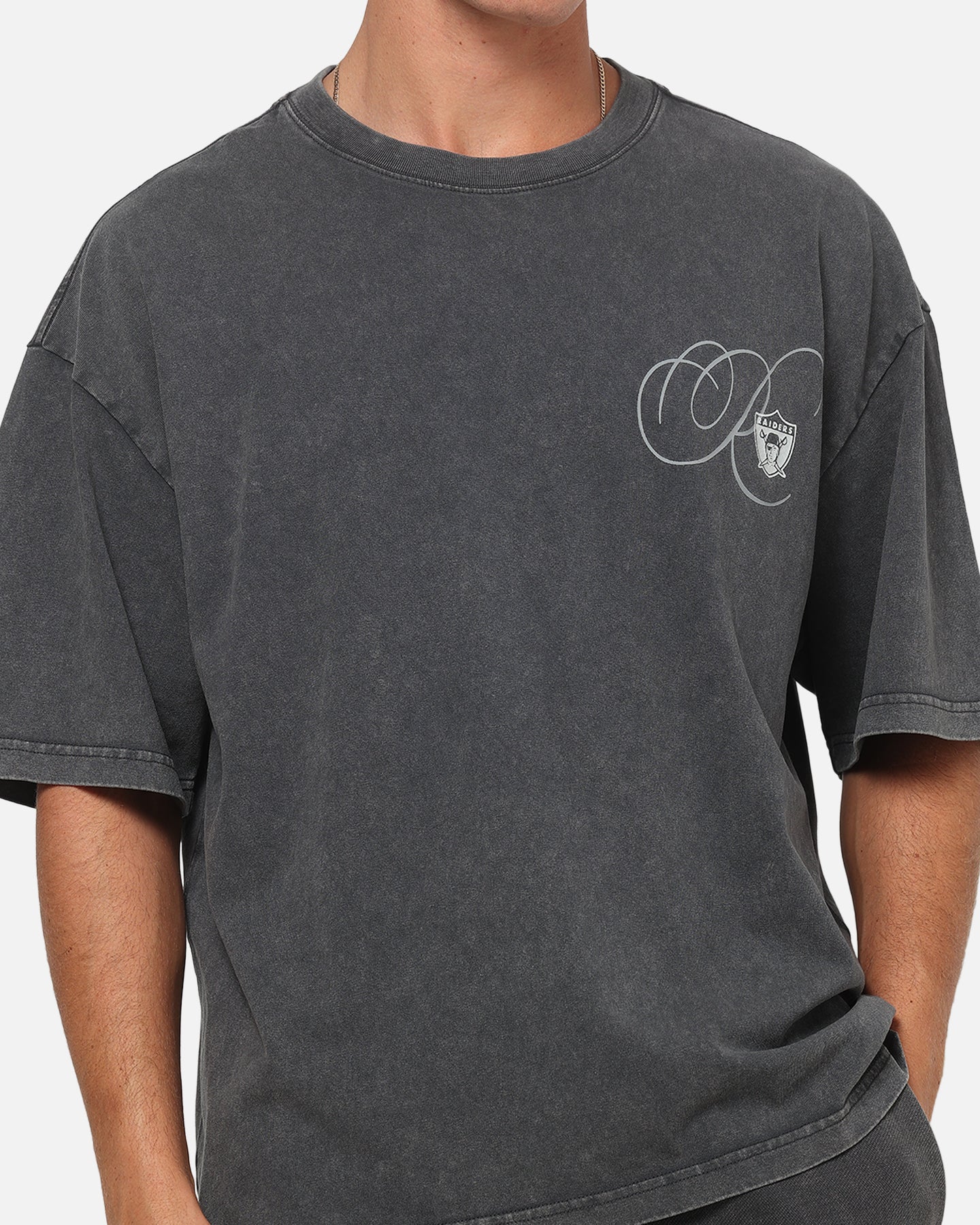 Mitchell & Ness Las Vegas Raiders Star Script Boxy T-Shirt Washed Black