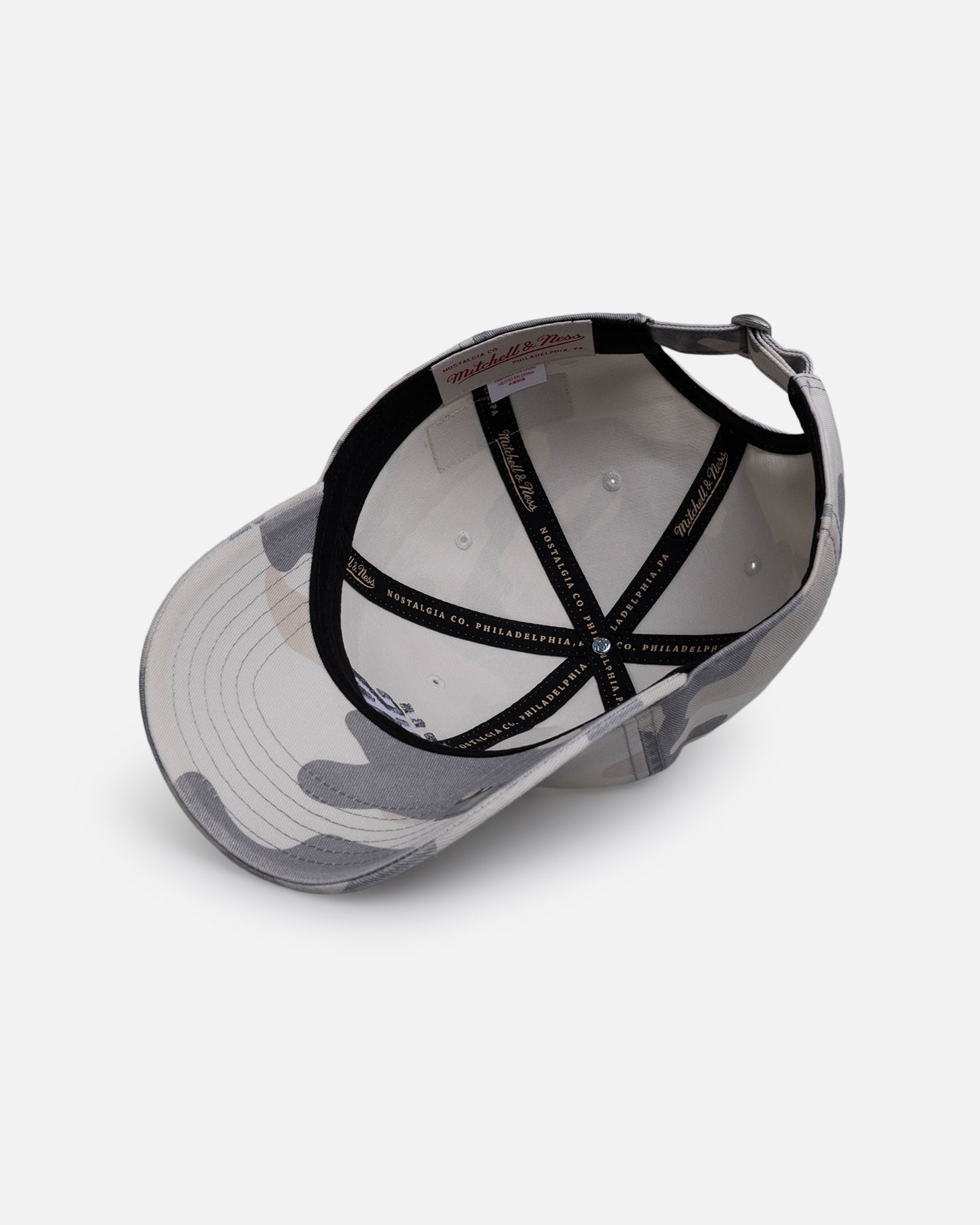 Mitchell & Ness New York Knicks 'Snow Camo' Dad Fit Strapback Snow Camo