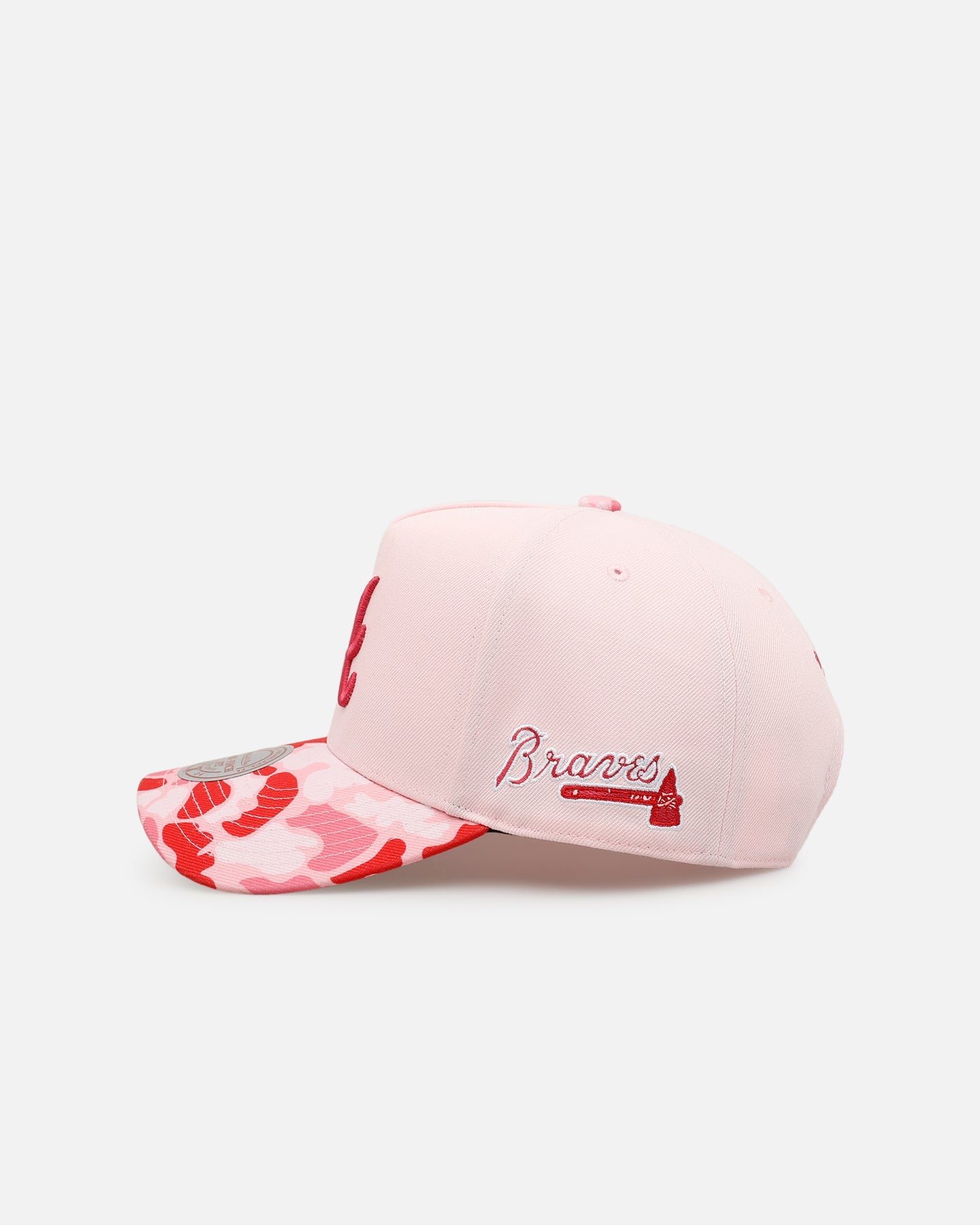 Mitchell & Ness Atlanta Braves 'Pink Camo' Pro Pinch Snapback Pink