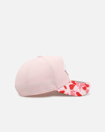 Mitchell & Ness Cincinnati Reds 'Pink Camo' Pro Pinch Snapback Pink