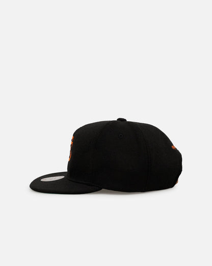 Mitchell & Ness San Francisco Giants 'Vintage Baseball' Vintage Fit Strapback Black