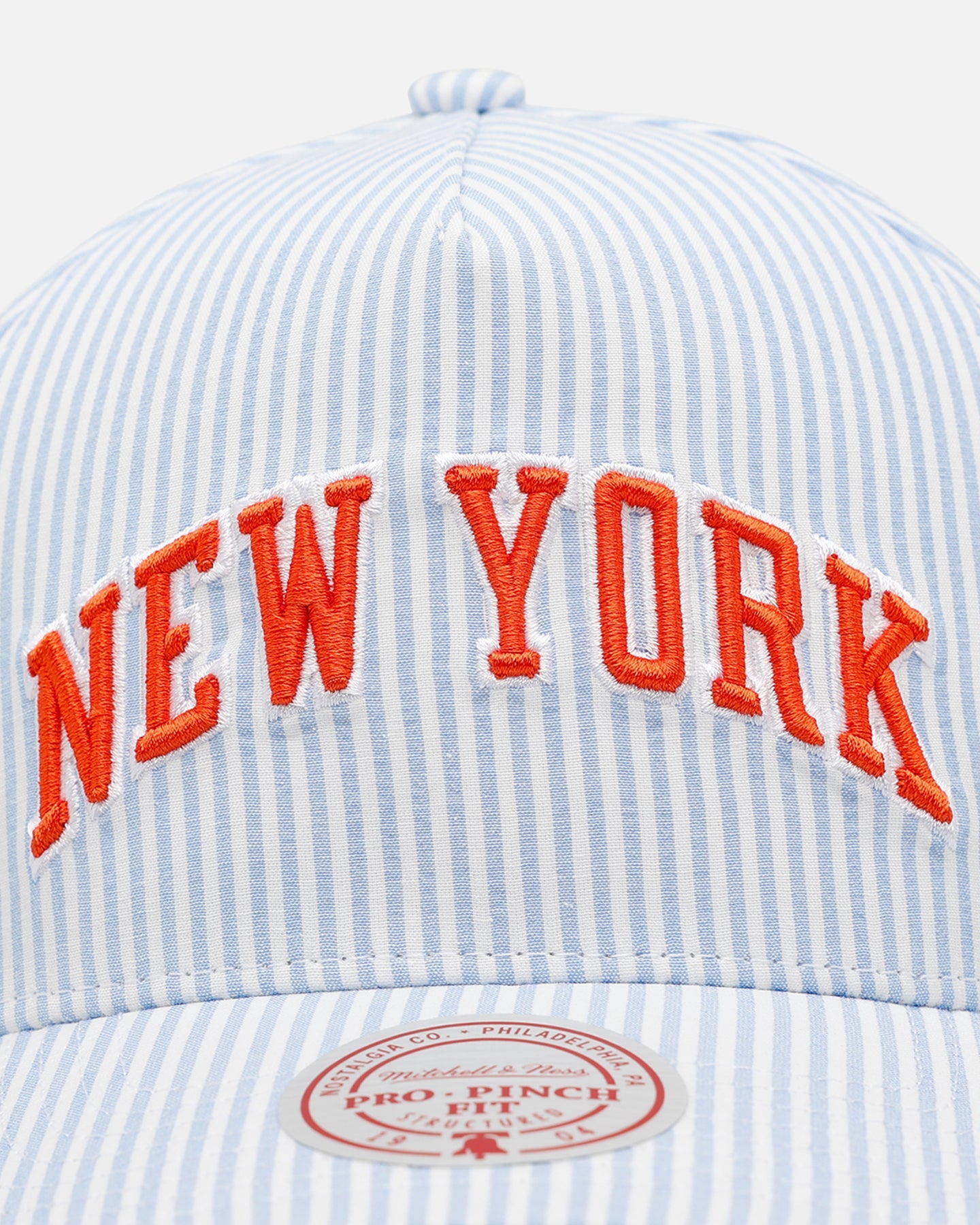 Mitchell & Ness New York Knicks 'Seersucker' Pro Pinch Snapback Blue/White