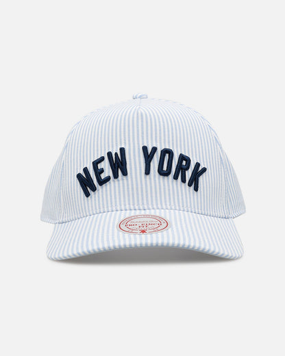Mitchell & Ness New York Yankees 'Seersucker' Pro Pinch Snapback Blue/White