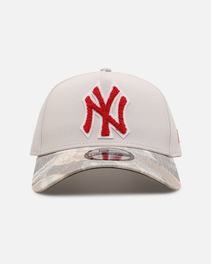 New Era New York Yankees 'Chenille Camo' 9FORTY A-Frame Snapback Camo