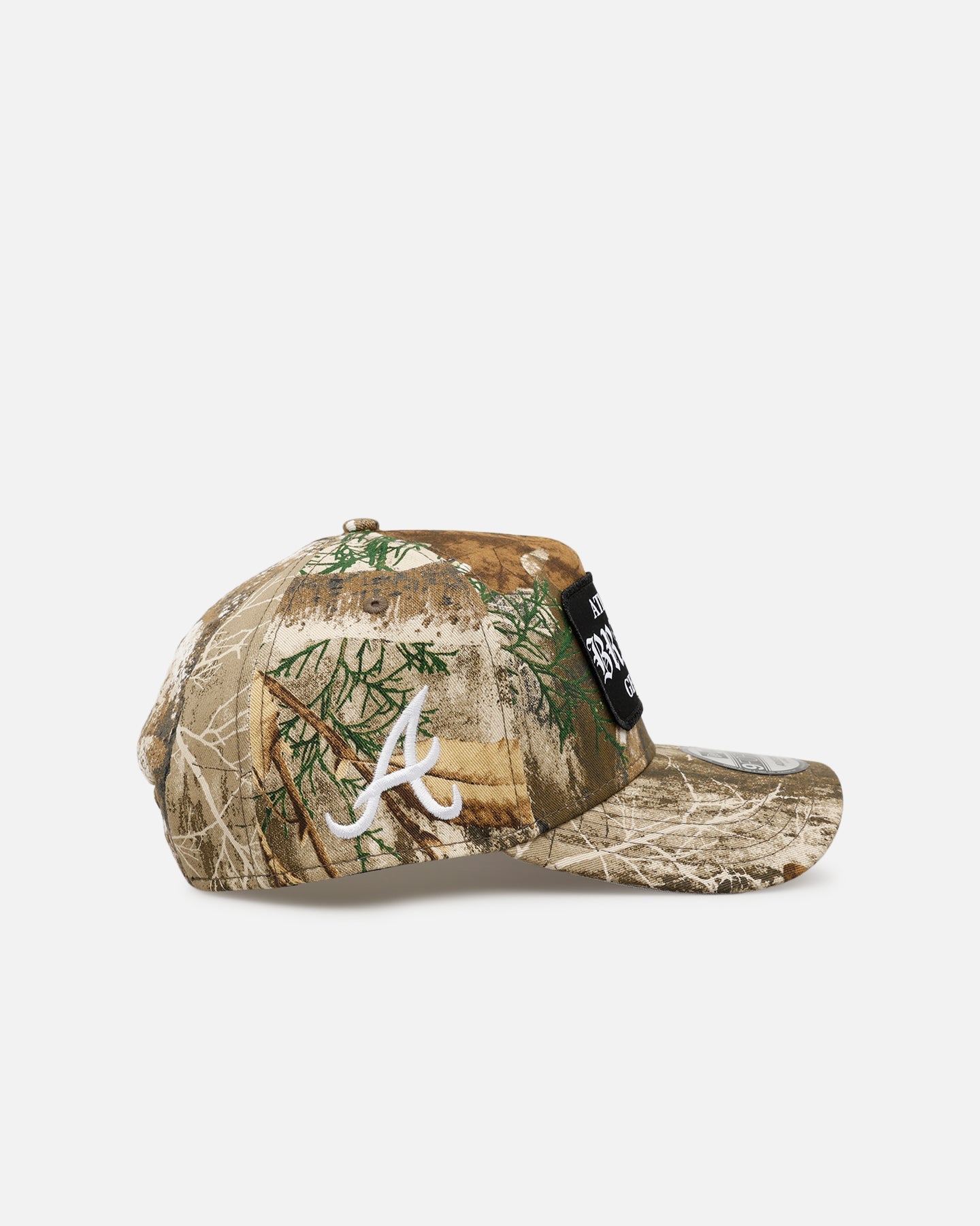 New Era Atlanta Braves 'Gothic Patch' 9FORTY A-Frame Snapback Camo