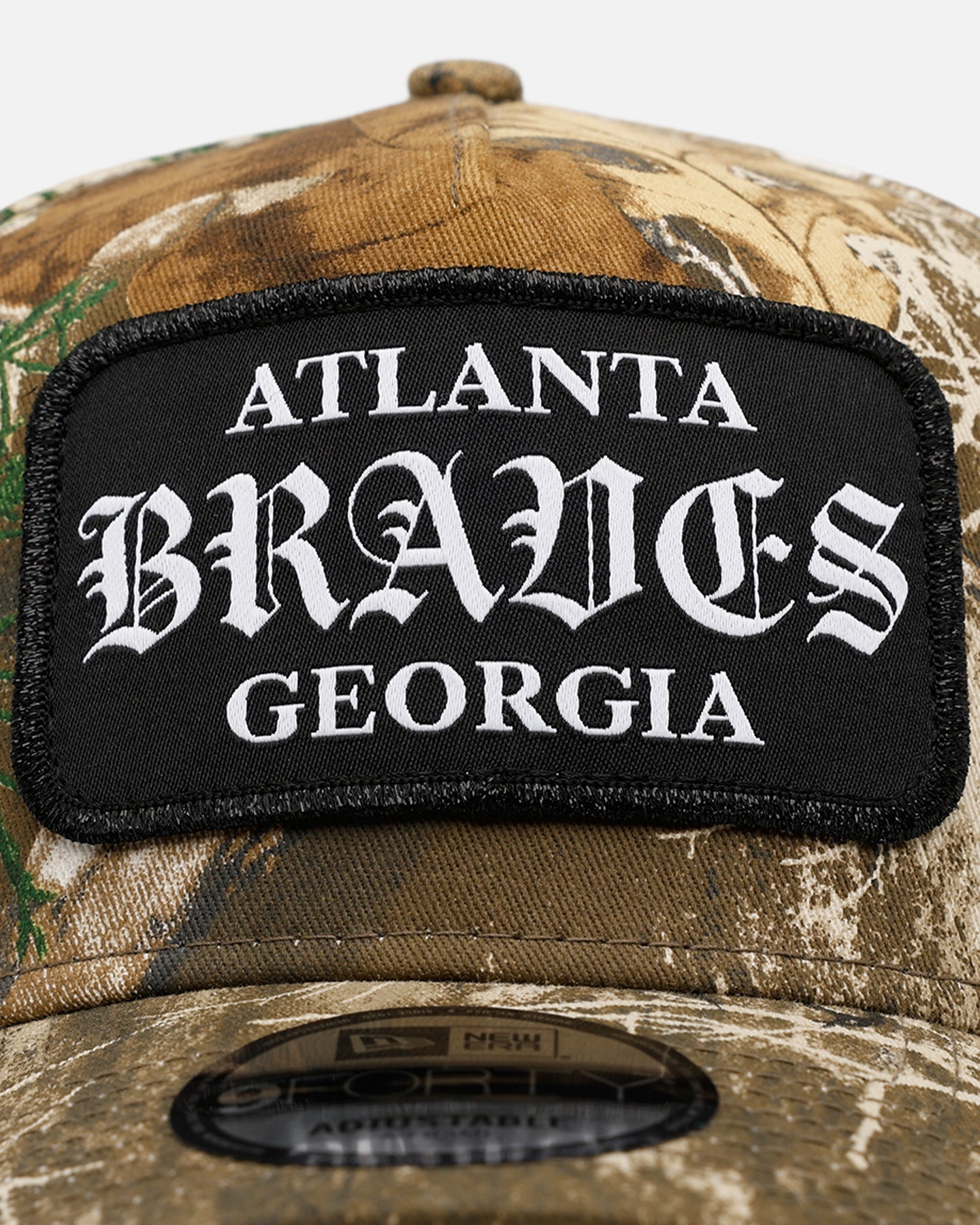 New Era Atlanta Braves 'Gothic Patch' 9FORTY A-Frame Snapback Camo