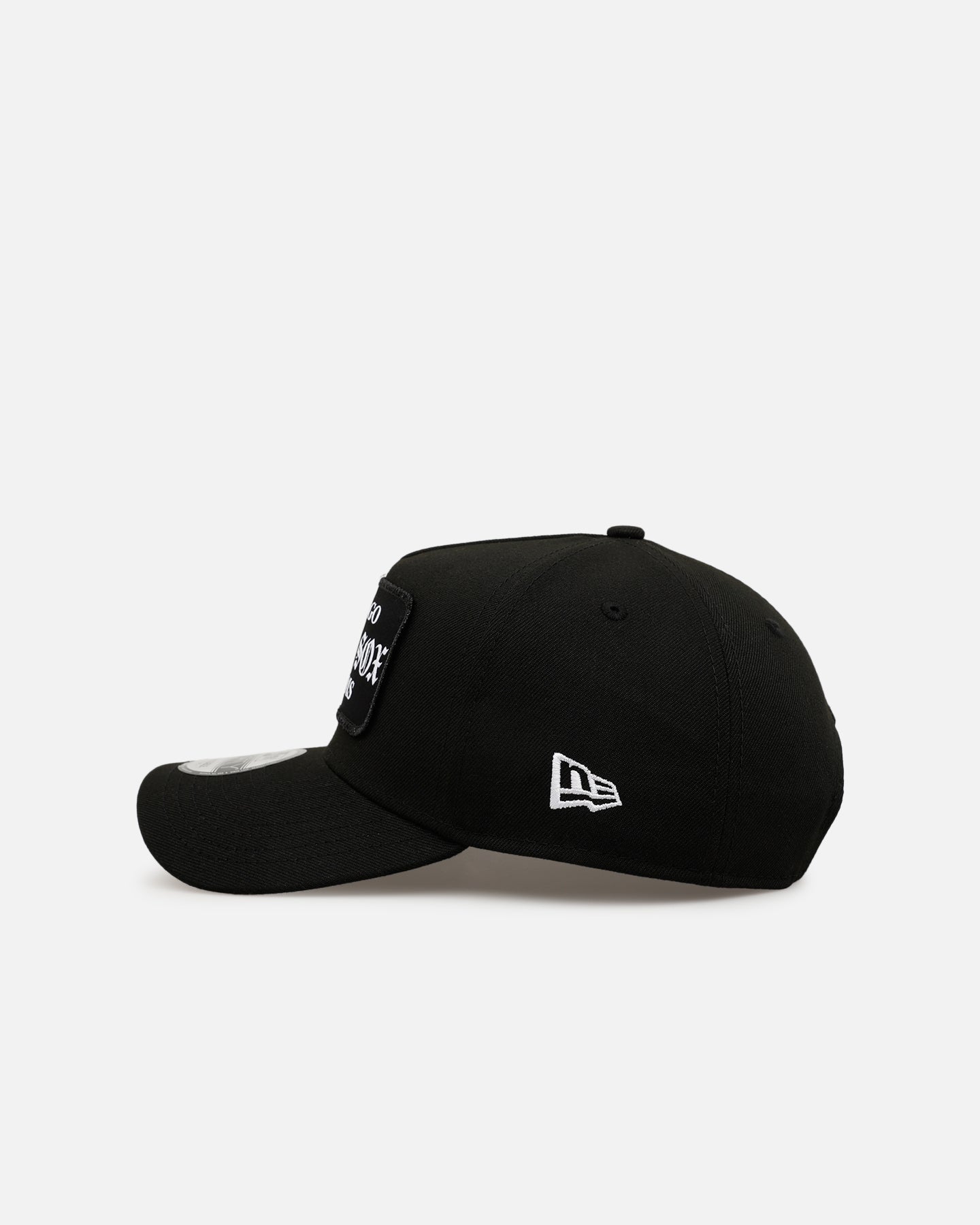 New Era Chicago White Sox 'Gothic Patch' 9FORTY A-Frame Snapback Black