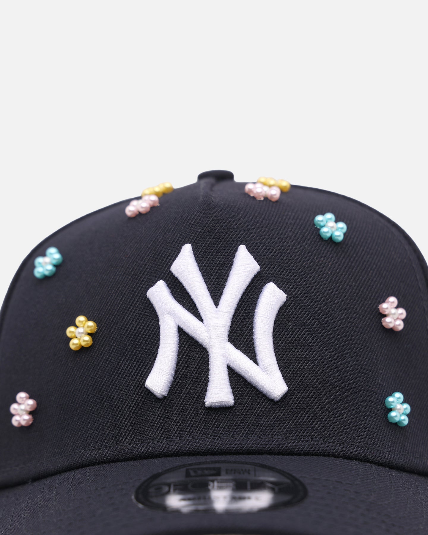 New Era New York Yankees 'Summer Flowers 2.0' 9FORTY A-Frame Snapback Official Team Color