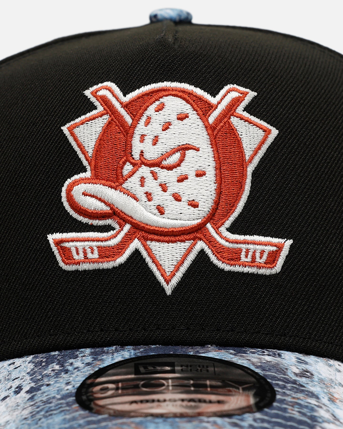 New Era Anaheim Ducks 'Earth Camo' 9FORTY A-Frame Snapback Black