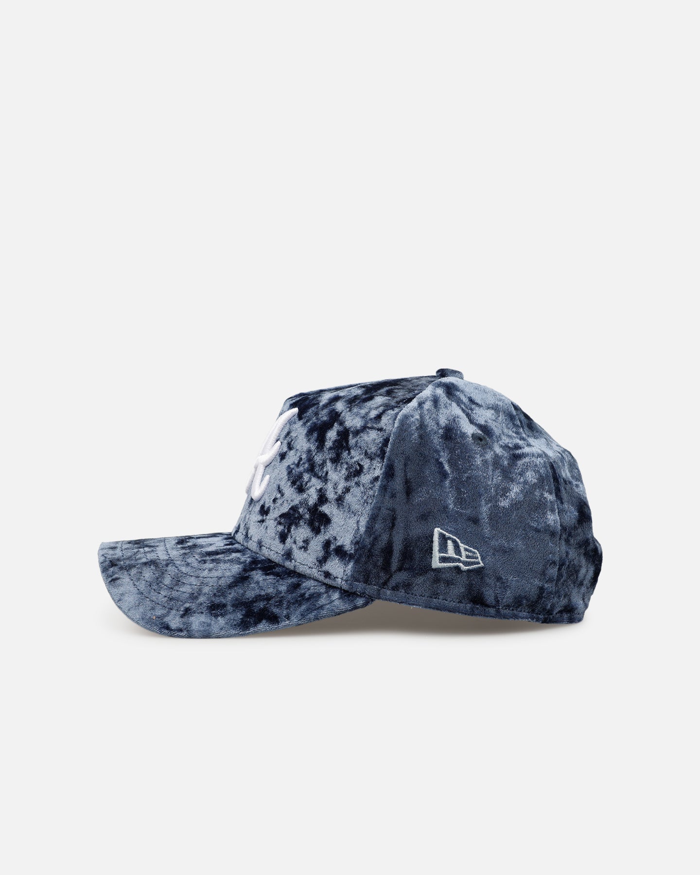 New Era Atlanta Braves 'Crushed Blue Velvet' 9FORTY A-Frame Snapback Blue