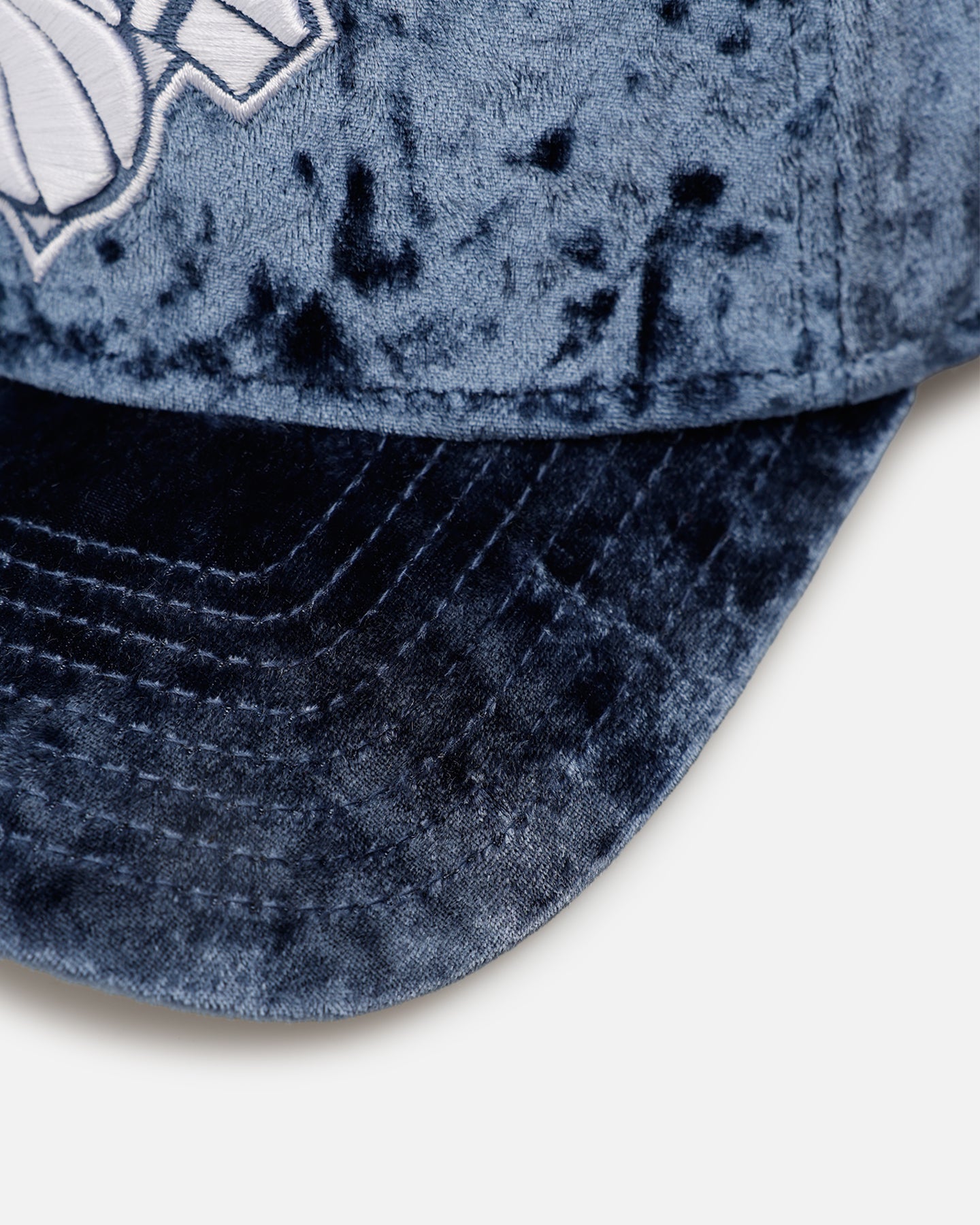 New Era New York Knicks 'Crushed Blue Velvet' 9FORTY A-Frame Snapback Blue