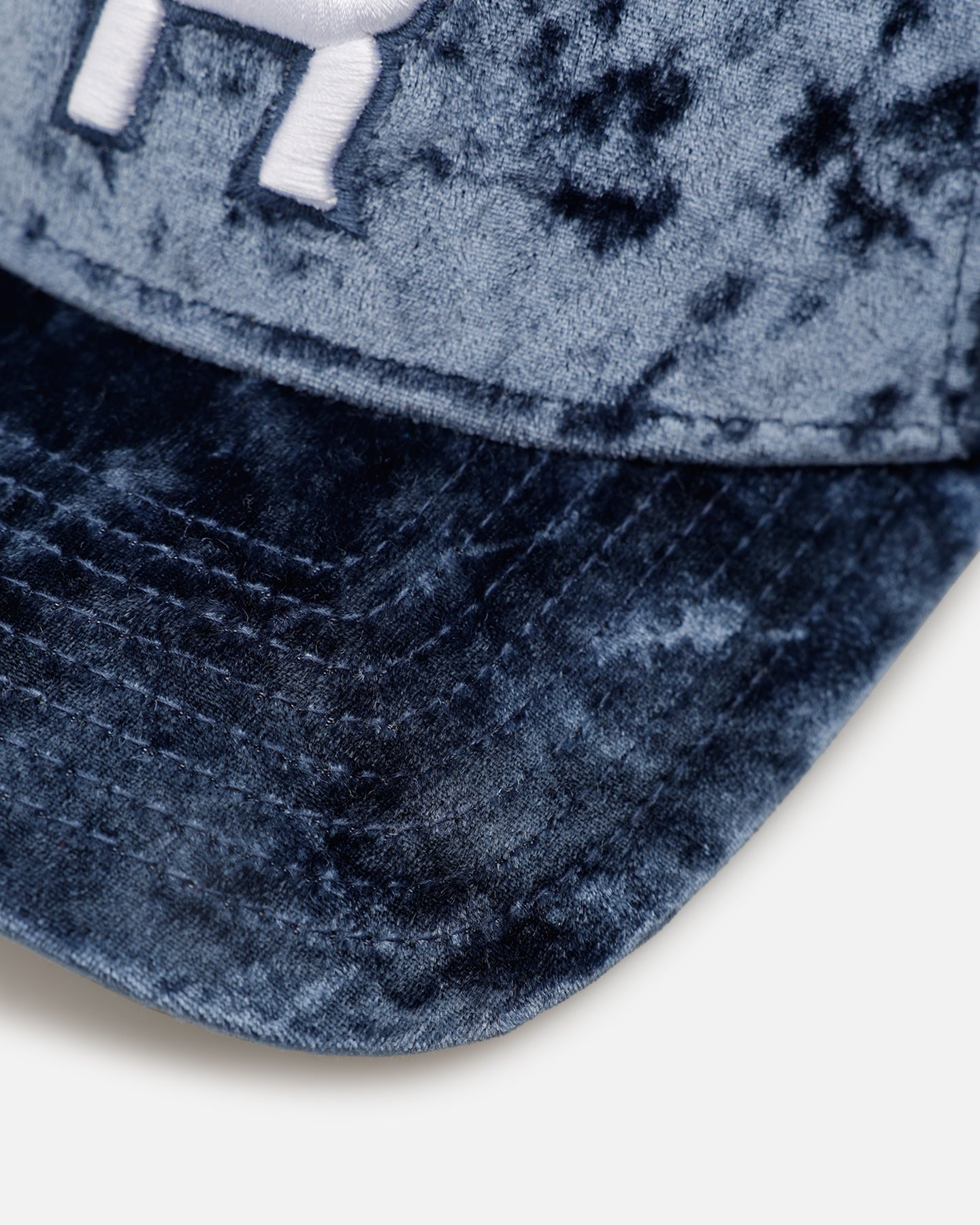 New Era Puerto Rico National Baseball Team 'Crushed Blue Velvet' 9FORTY A-Frame Snapback Blue