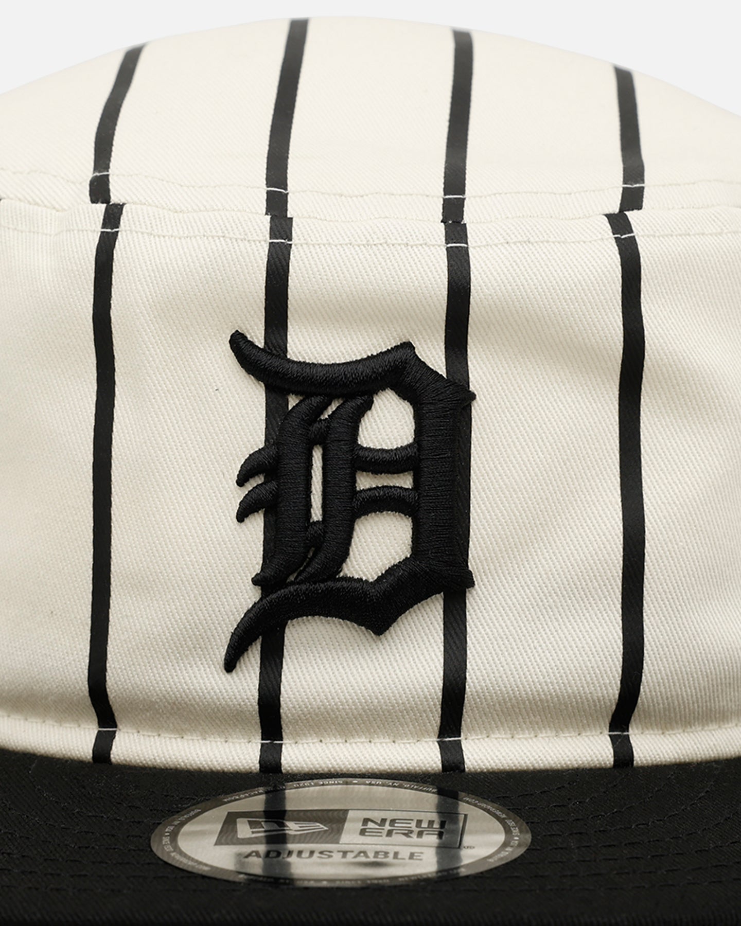 New Era Detroit Tigers 'Pinstripe' Painter Snapback Chrome/Black