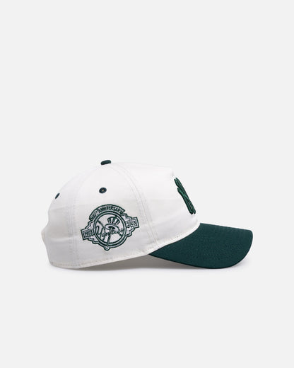 New Era New York Yankees 'Dark Green Chrome' 9FORTY A-Frame Snapback White/Green