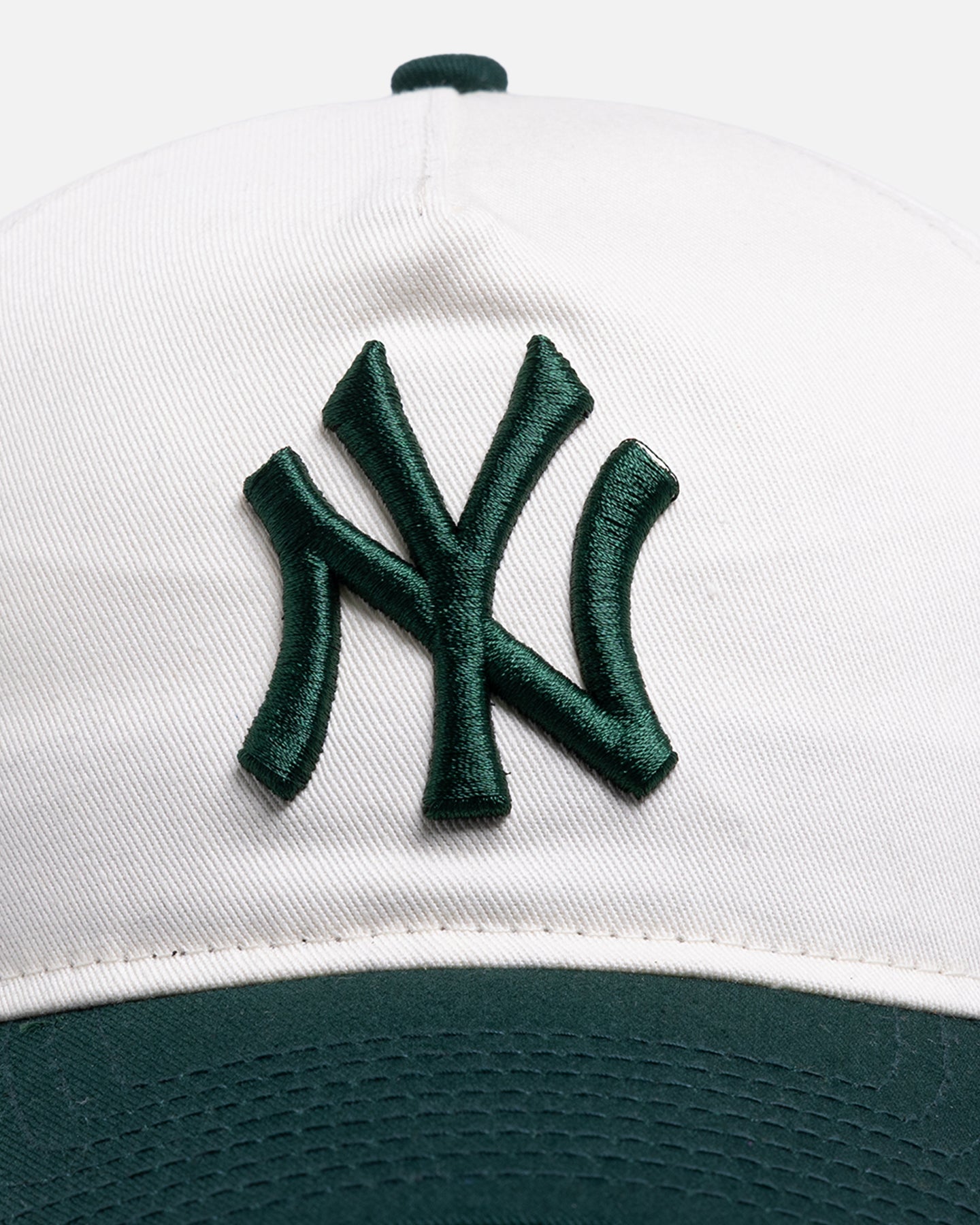 New Era New York Yankees 'Dark Green Chrome' 9FORTY A-Frame Snapback White/Green