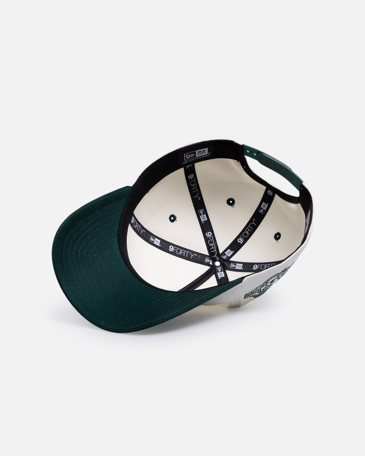 New Era New York Yankees 'Dark Green Chrome' 9FORTY A-Frame Snapback White/Green