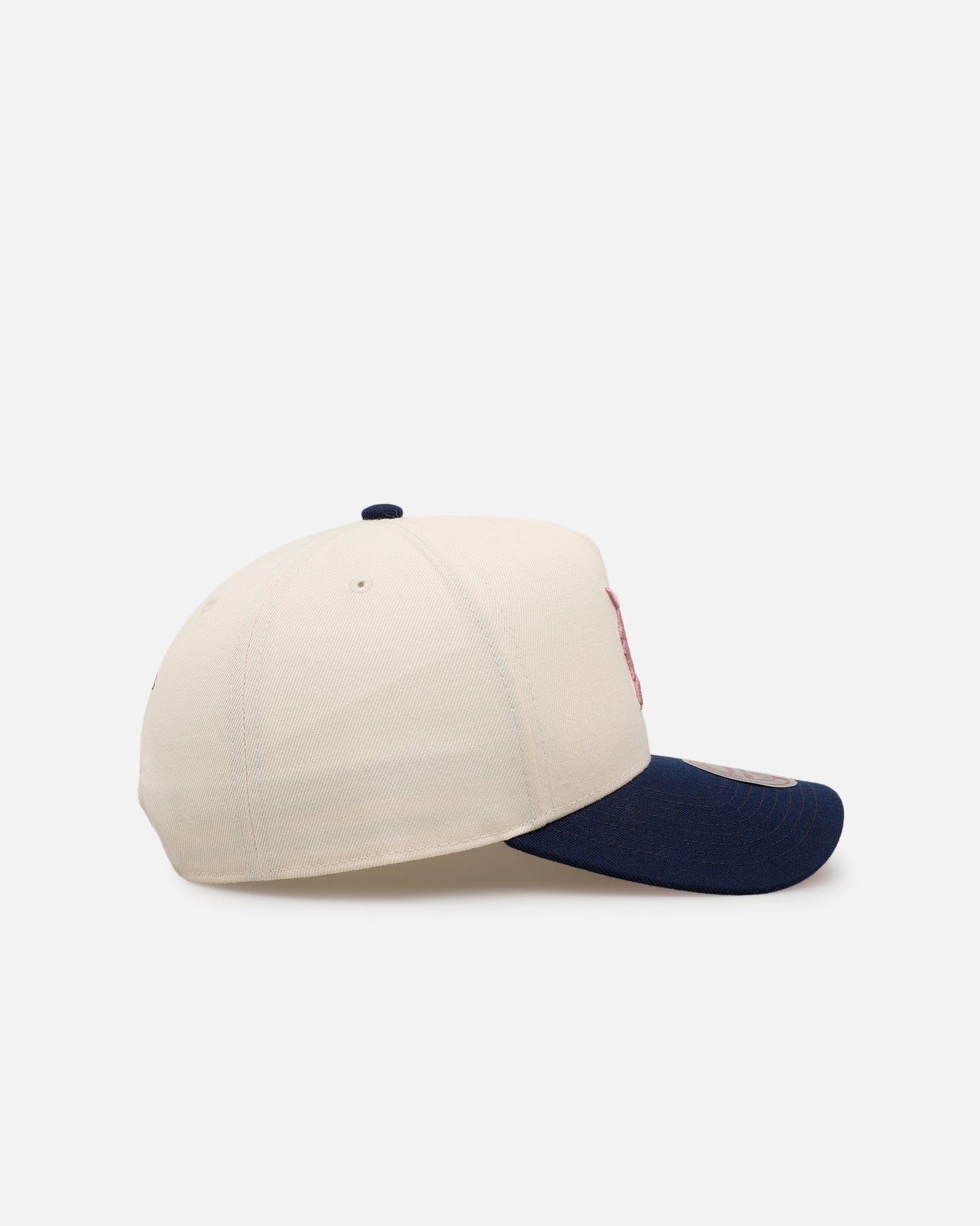 Mitchell & Ness Detroit Tigers 'Pink Team Logo' Pro Pinch Snapback Off White