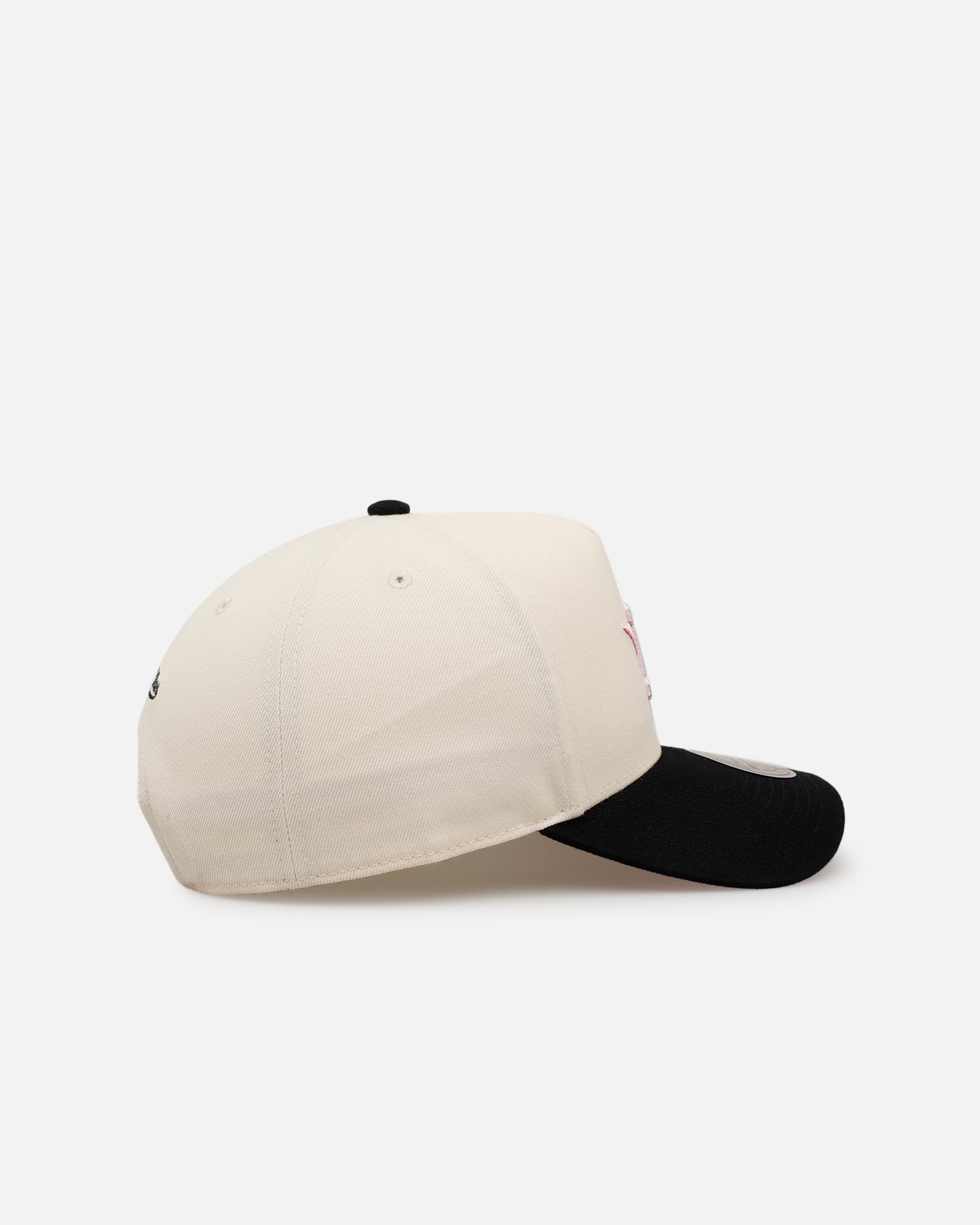 Mitchell & Ness Houston Astros 'Pink Team Logo' Pro Pinch Snapback Off White