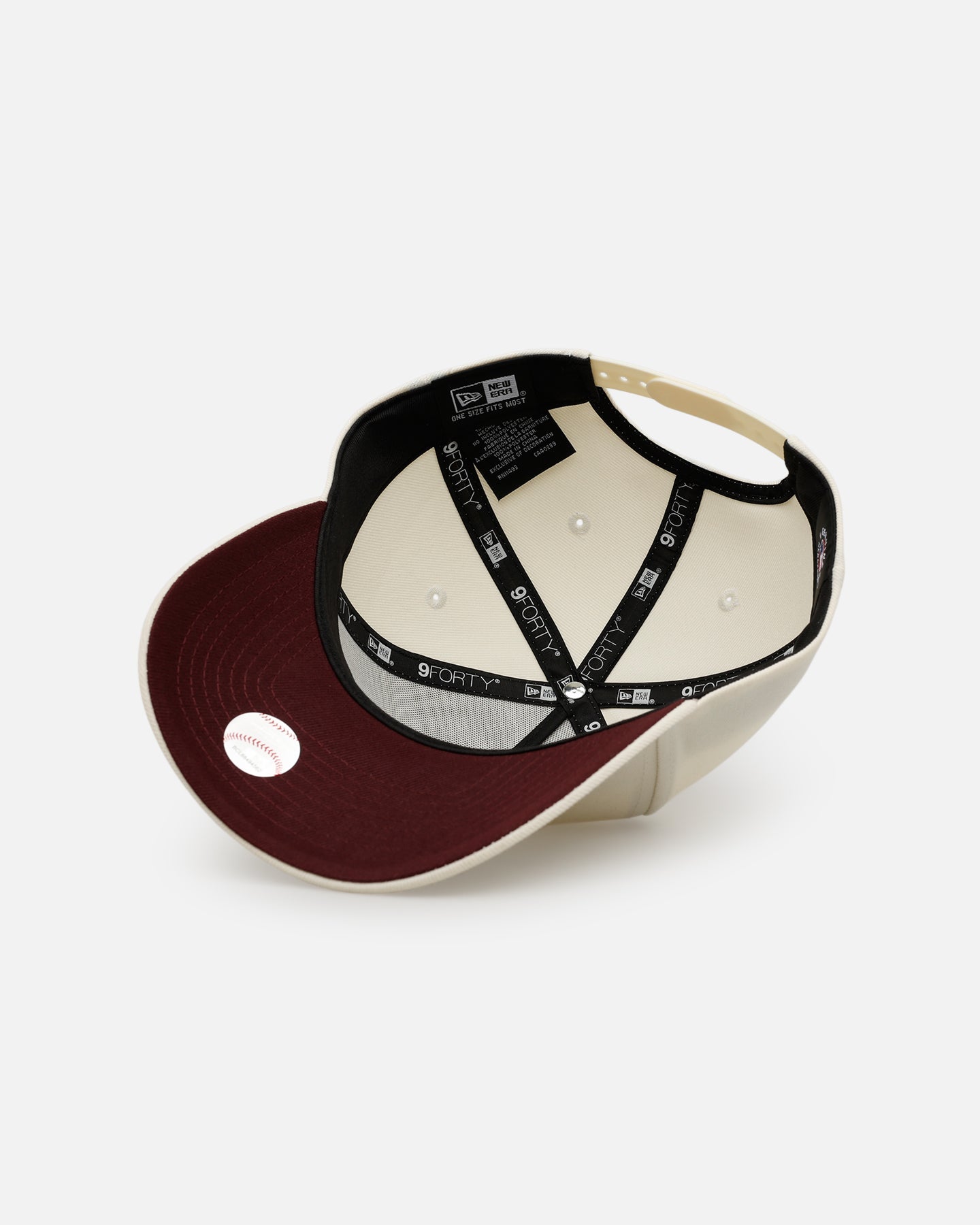 New Era Atlanta Braves 'Too Clean 2.0' 9FORTY A-Frame Snapback Chrome/Maroon