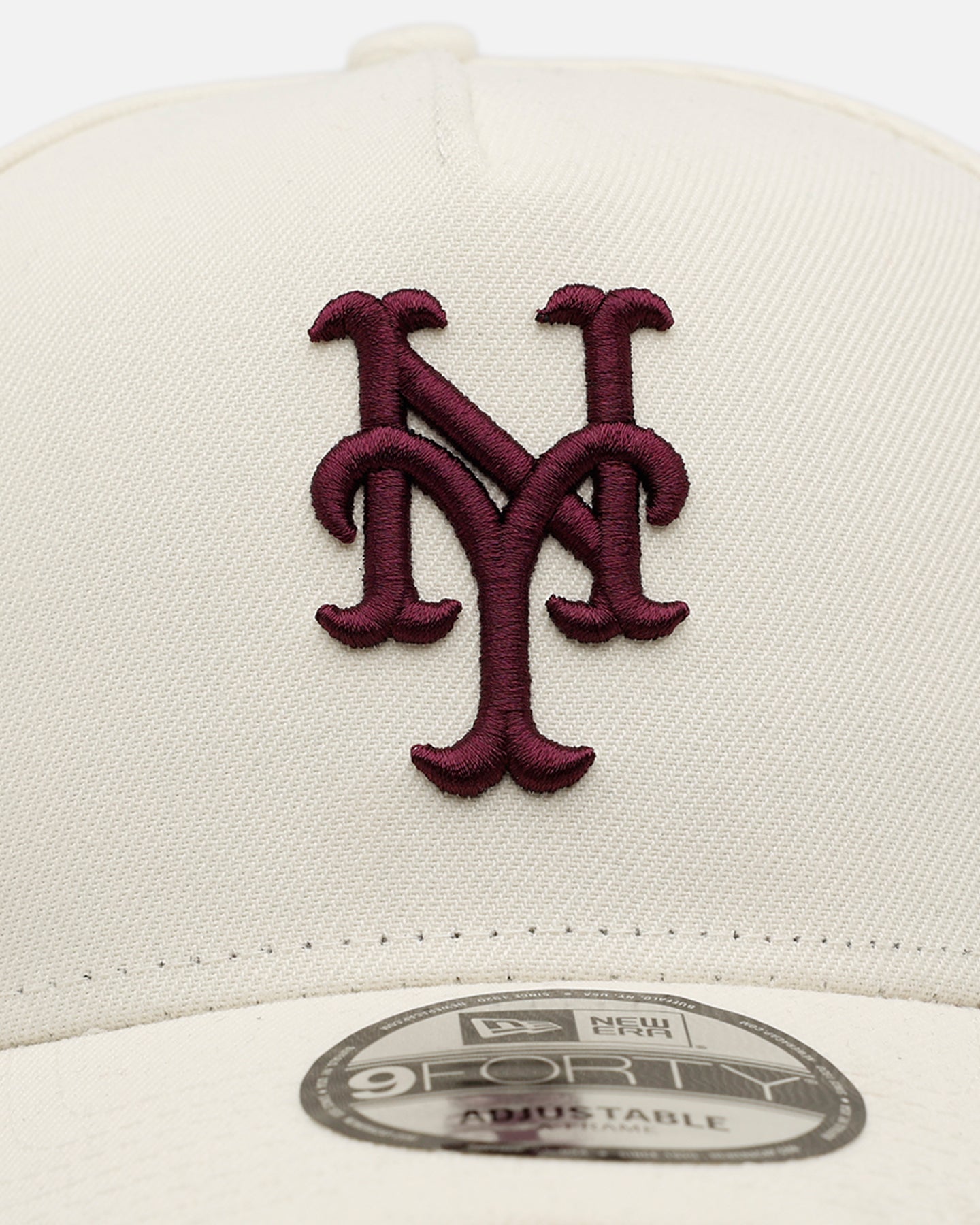 New Era New York Mets 'Too Clean 2.0' 9FORTY A-Frame Snapback Chrome/Maroon