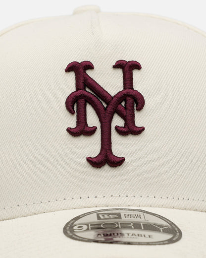 New Era New York Mets 'Too Clean 2.0' 9FORTY A-Frame Snapback Chrome/Maroon