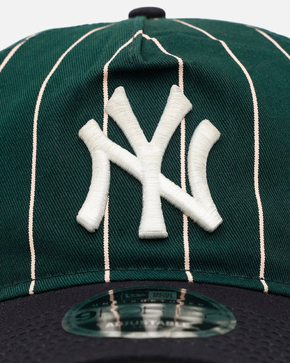New Era New York Yankees 'Pinstripe' 9FORTY A-Frame Snapback Dark Green