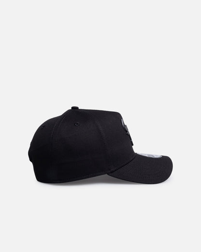 AVILA New Era Chicago Bulls 'Black Metal Badge' 9FORTY