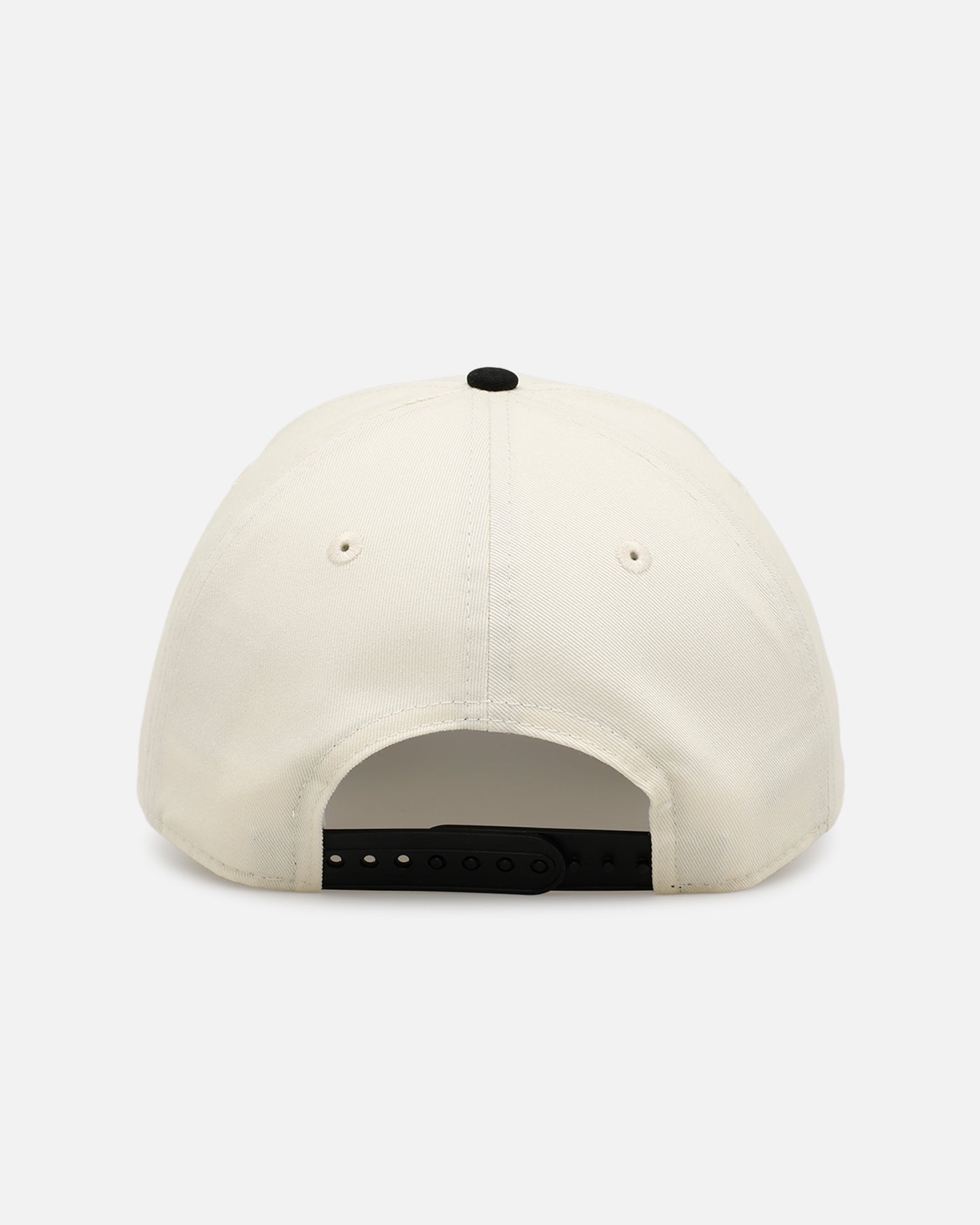 New Era Atlanta Braves 'Easy Chrome Black' 9FORTY A-Frame Snapback Chrome/Black