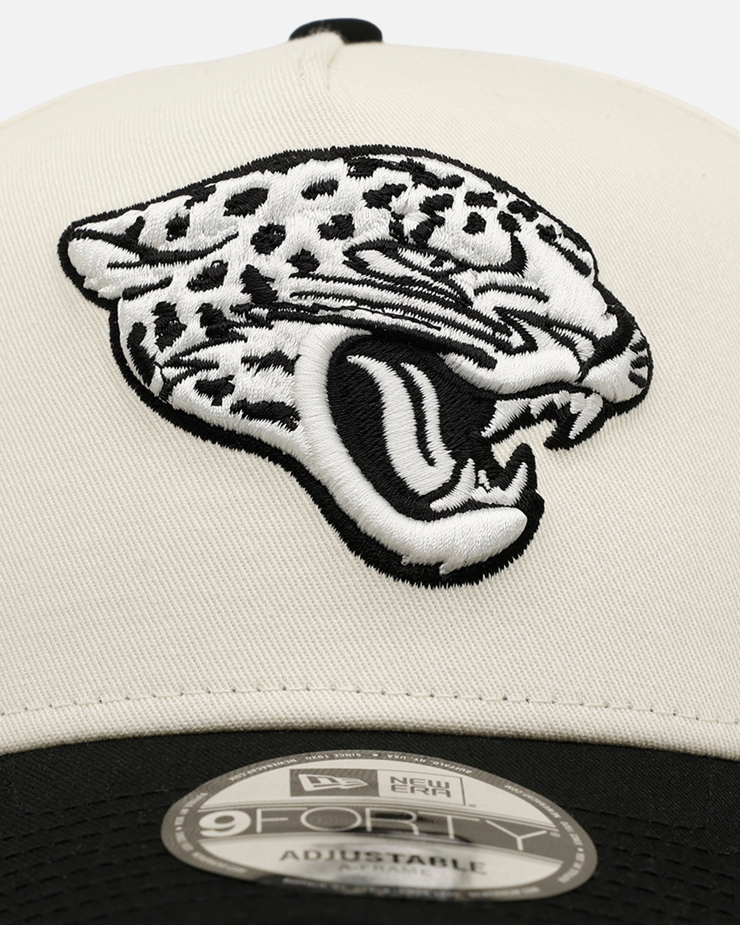 New Era Jacksonville Jaguars 'Easy Chrome Black' 9FORTY A-Frame Snapback Chrome/Black