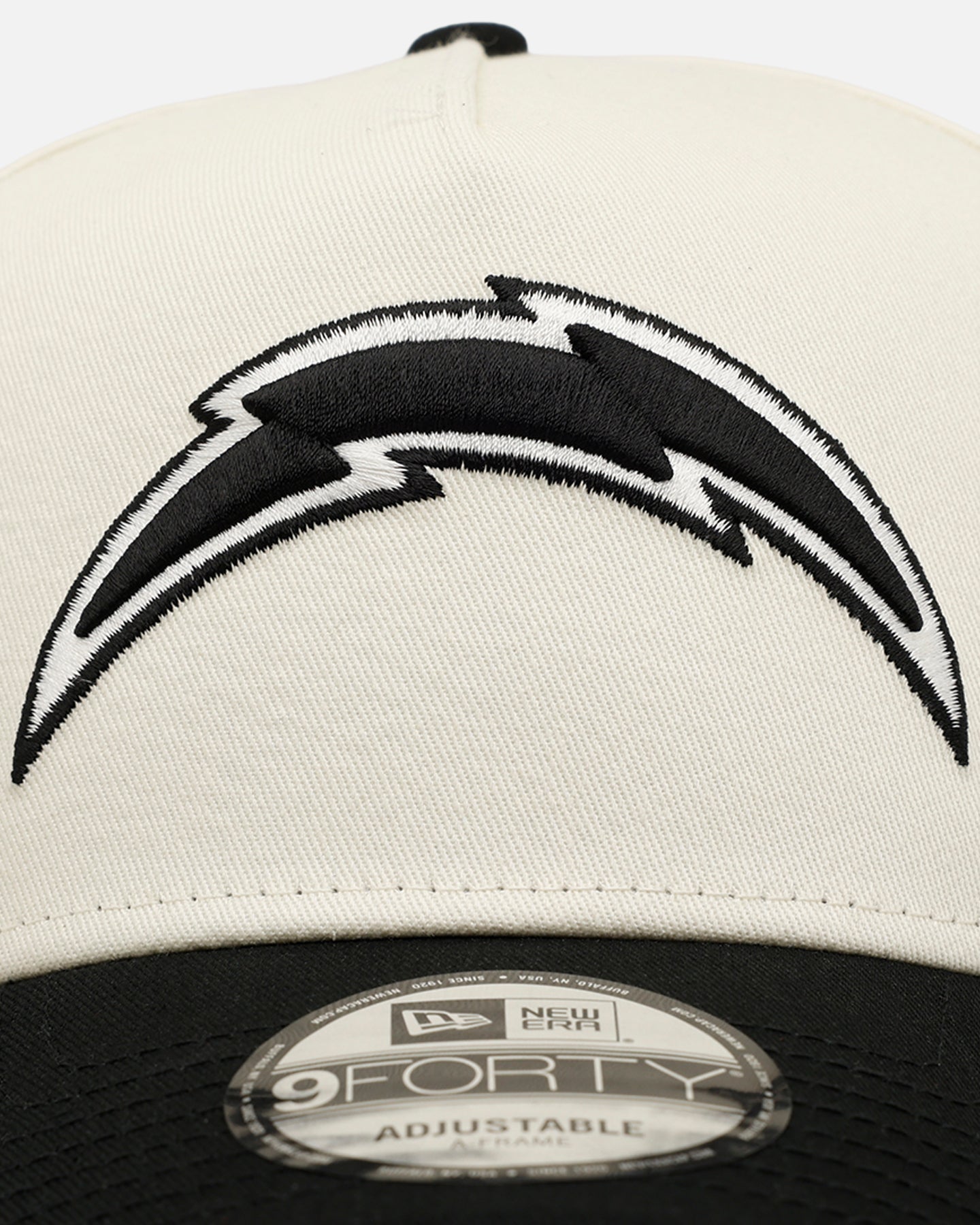 New Era Los Angeles Chargers 'Easy Chrome Black' 9FORTY A-Frame Snapback Chrome/Black