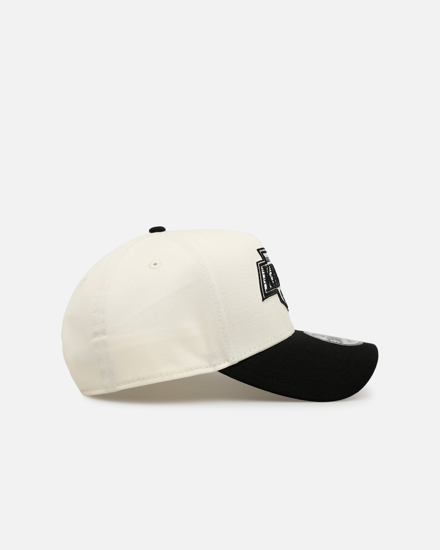New Era Los Angeles Kings 'Easy Chrome Black' 9FORTY A-Frame Snapback Chrome/Black