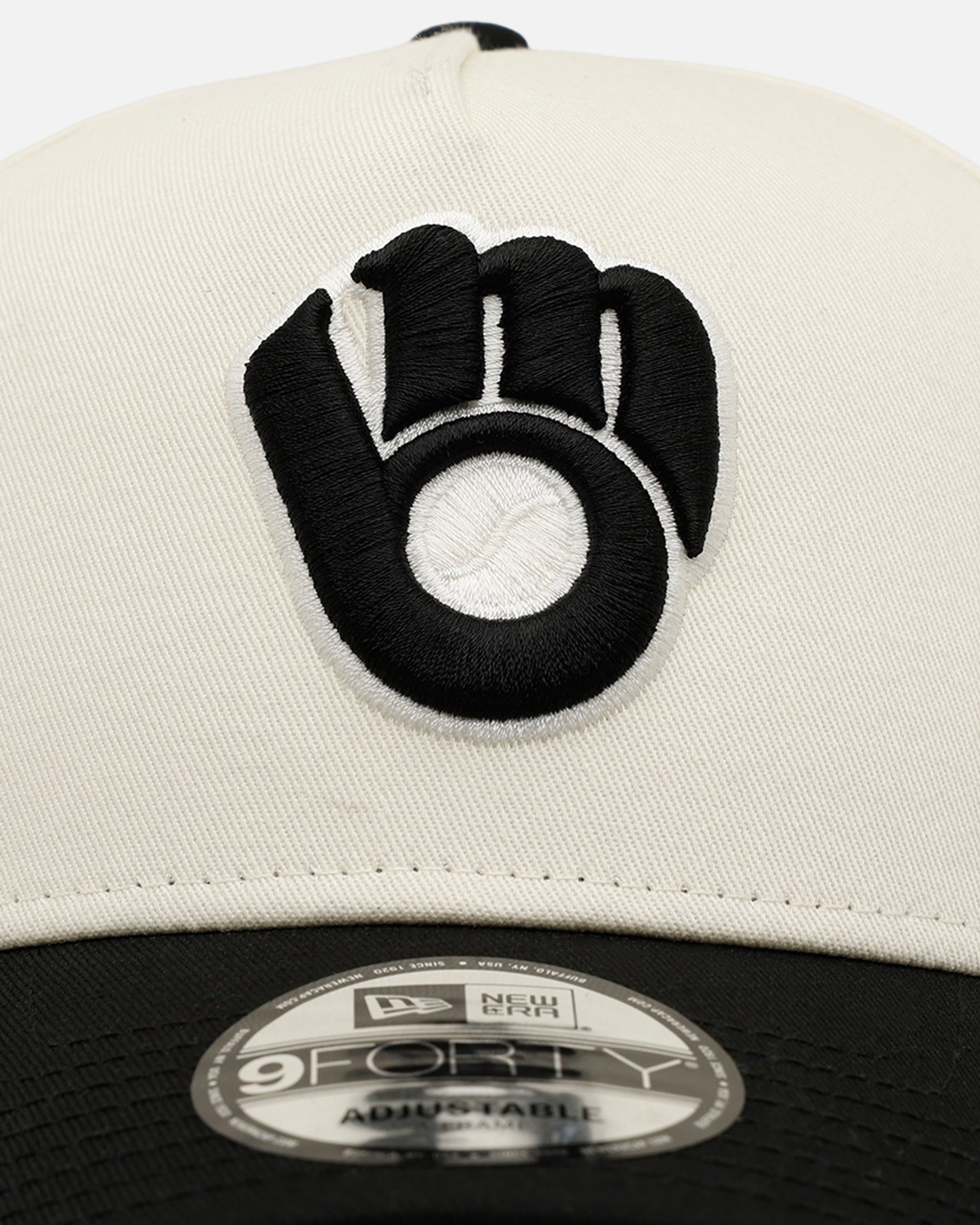 New Era Milwaukee Brewers 'Easy Chrome Black' 9FORTY A-Frame Snapback Chrome/Black