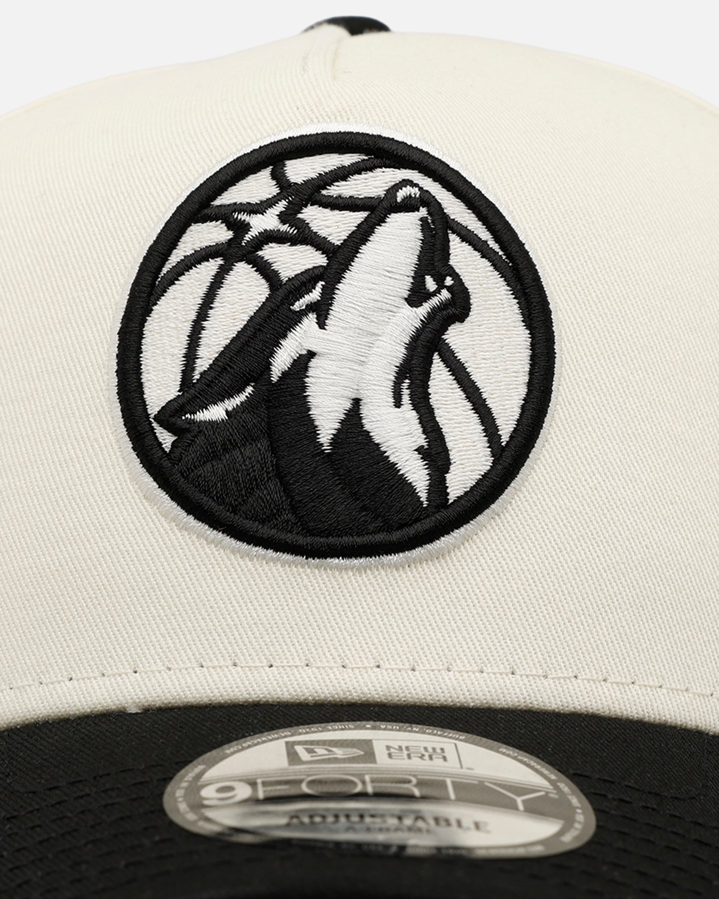 New Era Minnesota Timberwolves 'Easy Chrome Black' 9FORTY A-Frame Snapback Chrome/Black
