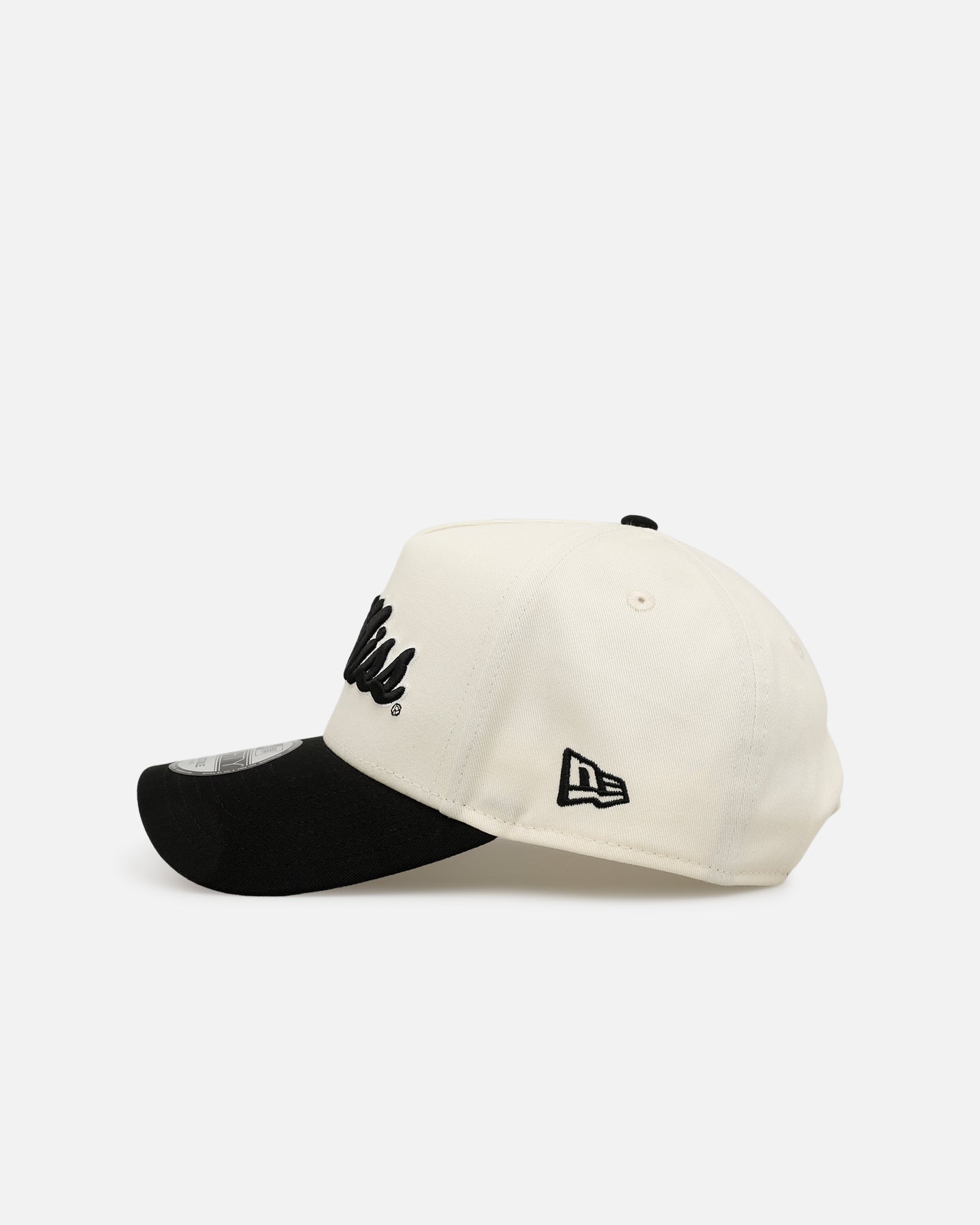 New Era Ole Miss Rebels 'Easy Chrome Black' 9FORTY A-Frame Snapback Chrome/Black