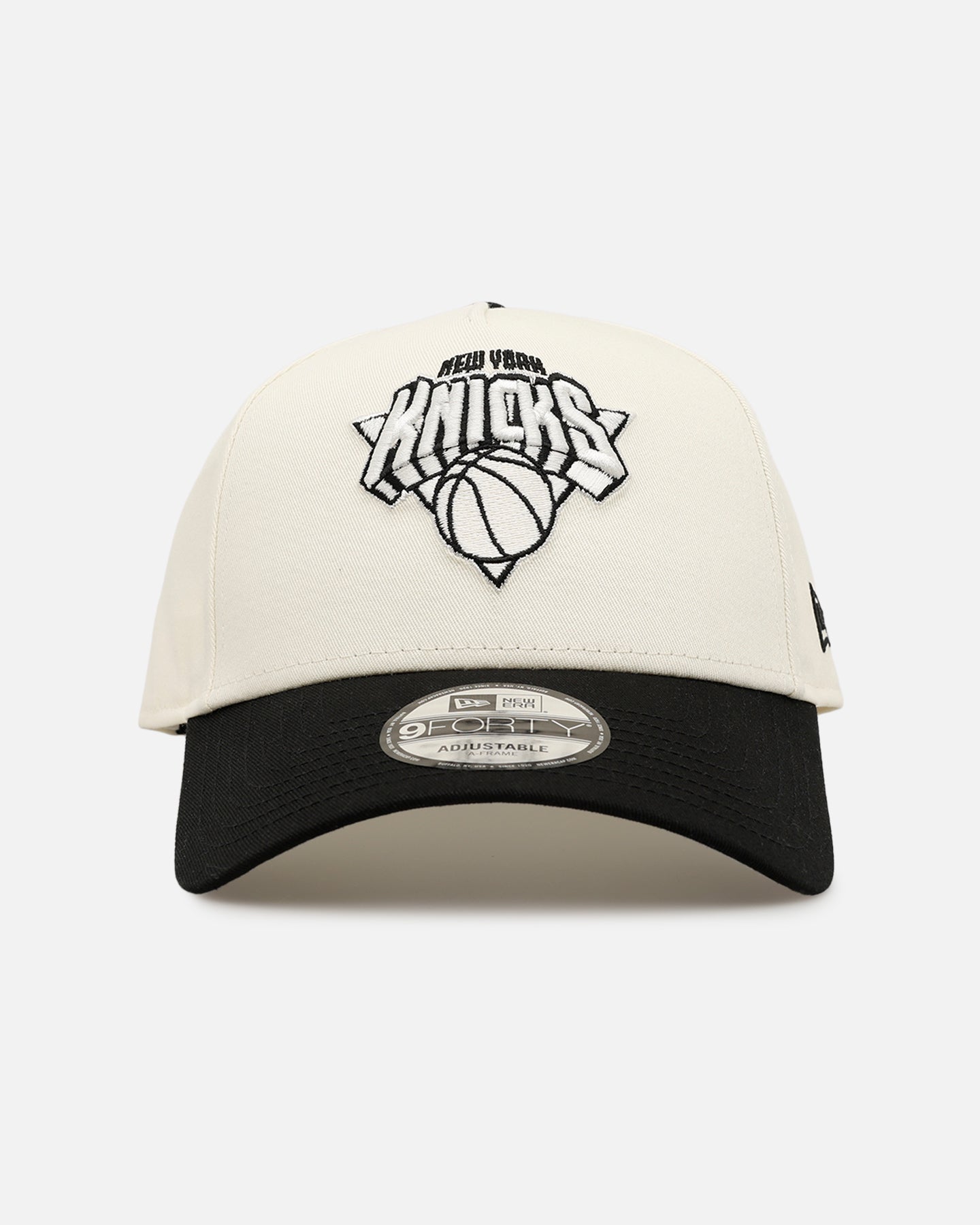 New Era New York Knicks 'Easy Chrome Black' 9FORTY A-Frame Snapback Chrome/Black