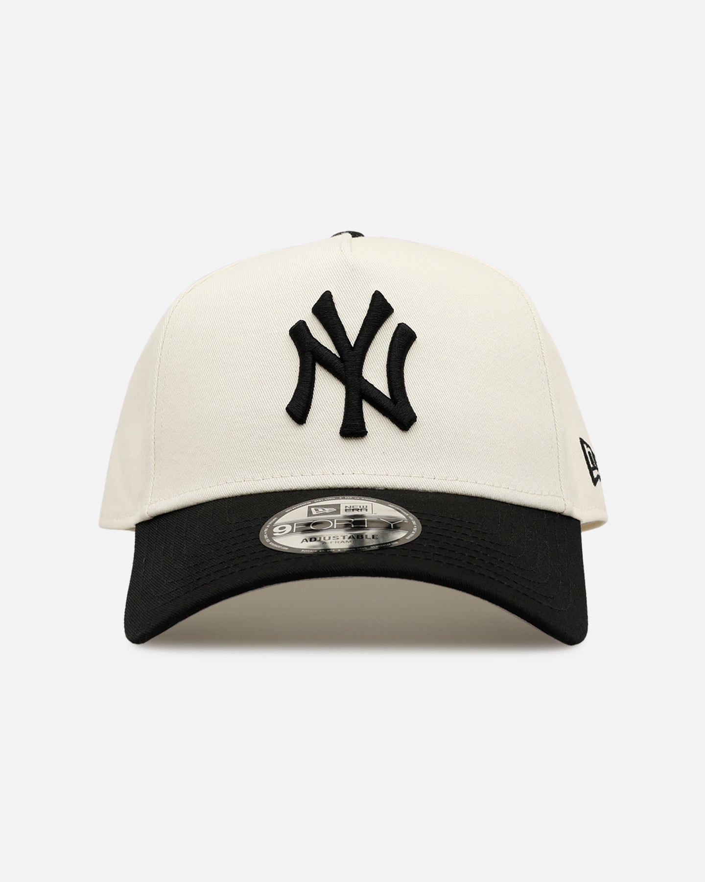 New Era New York Yankees 'Easy Chrome Black' 9FORTY A-Frame Snapback Chrome/Black