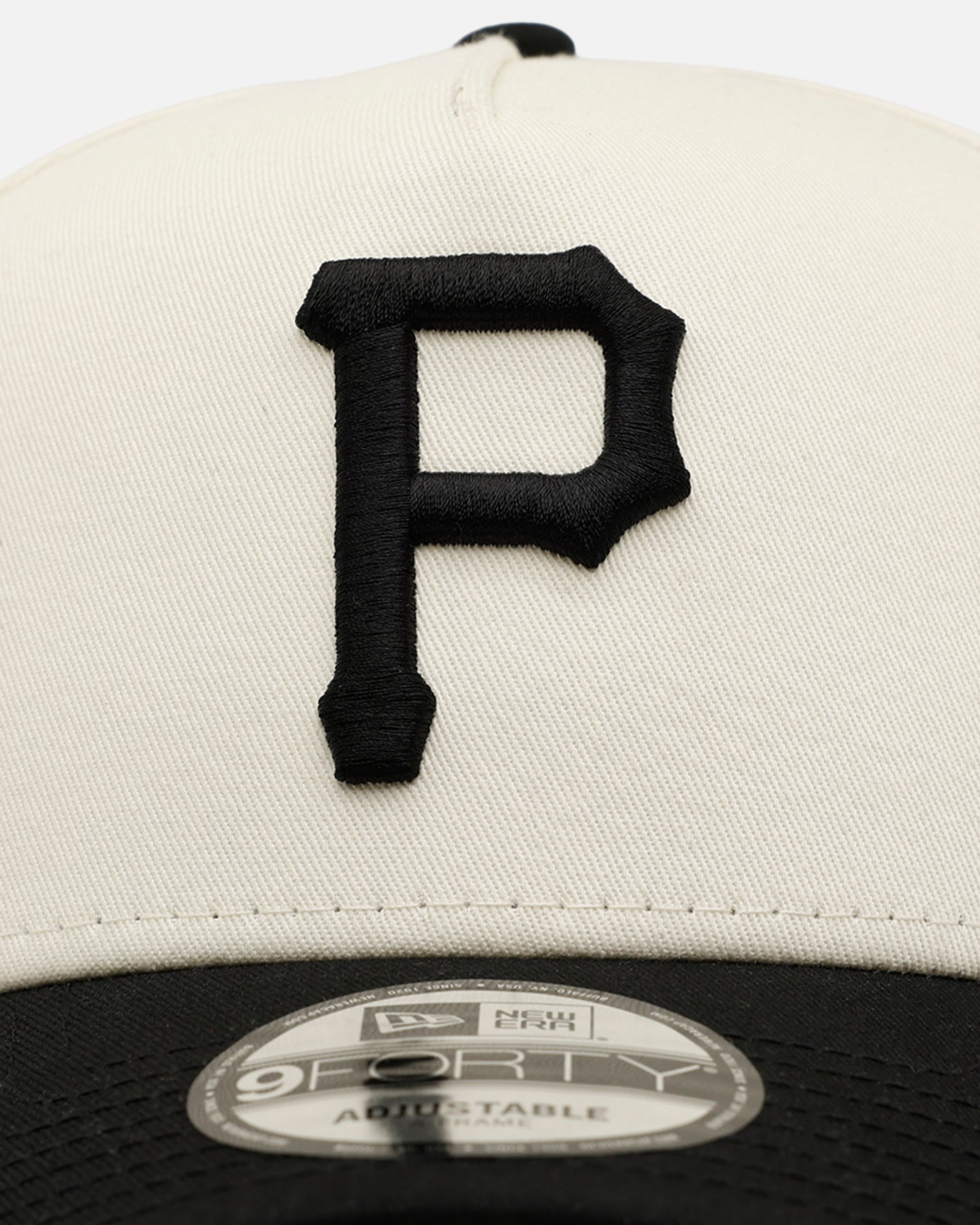 New Era Pittsburgh Pirates 'Easy Chrome Black' 9FORTY A-Frame Snapback Chrome/Black
