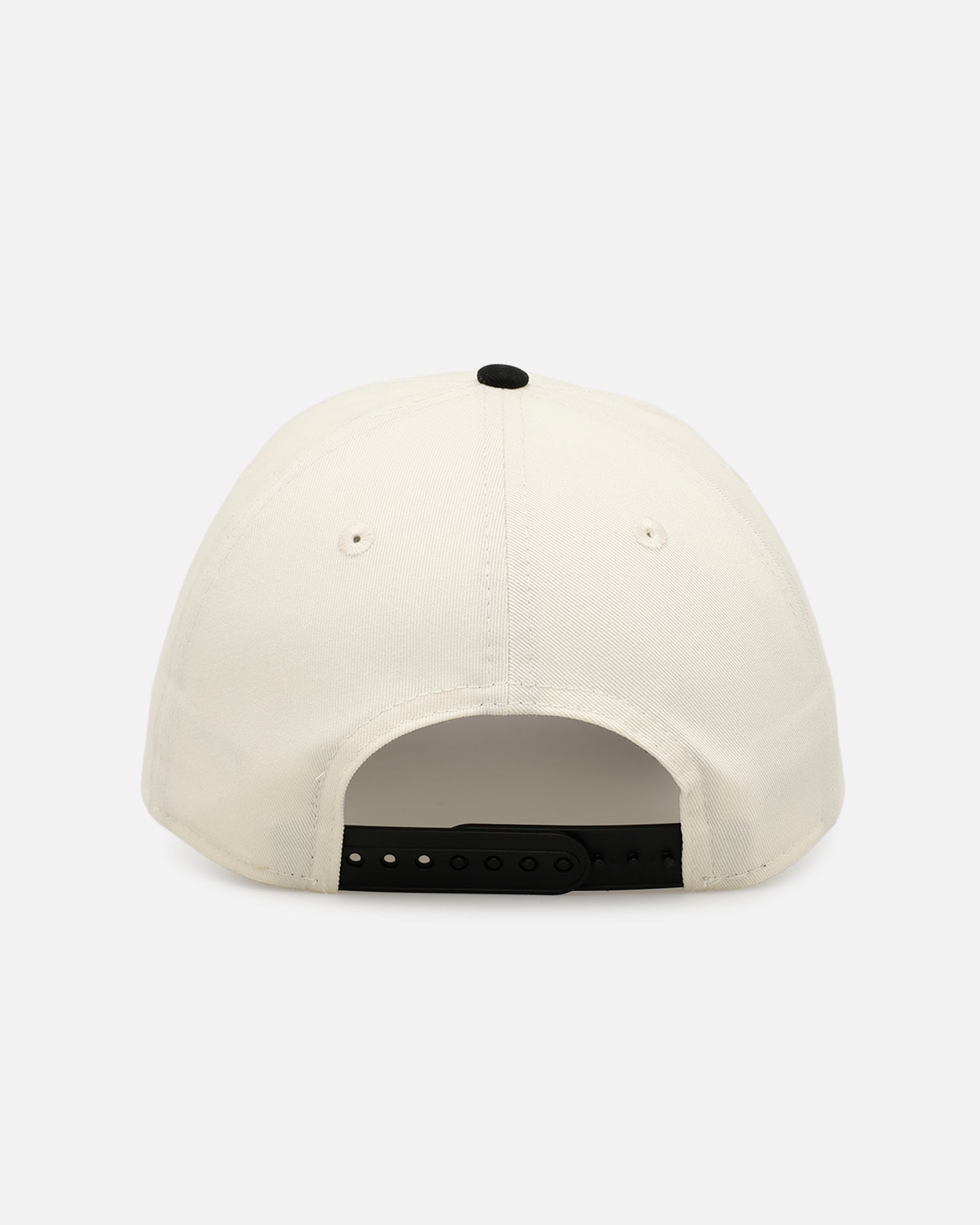 New Era San Antonio Spurs 'Easy Chrome Black' 9FORTY A-Frame Snapback Chrome/Black