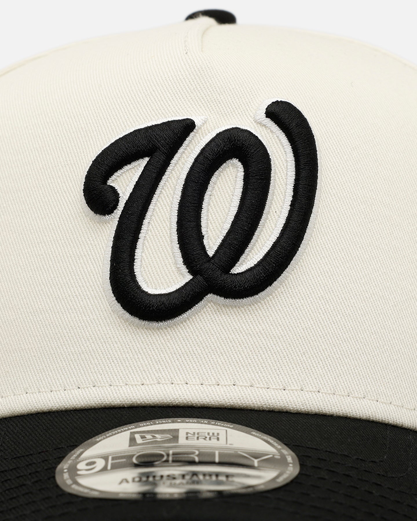 New Era Washington Nationals 'Easy Chrome Black' 9FORTY A-Frame Snapback Chrome/Black