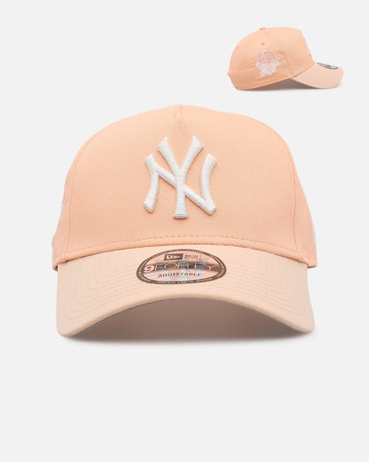 AVILA New Era New York Yankees 'Peaches' 9FORTY A-Frame