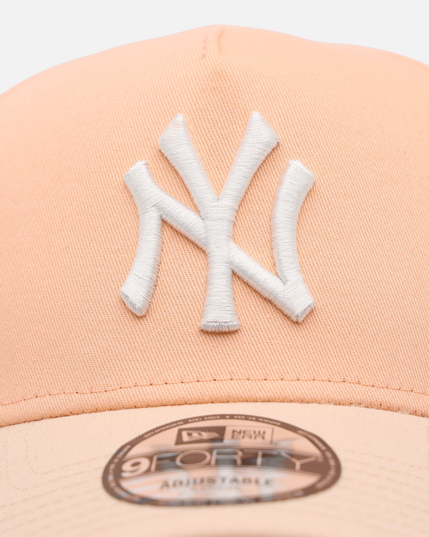 AVILA New Era New York Yankees 'Peaches' 9FORTY A-Frame