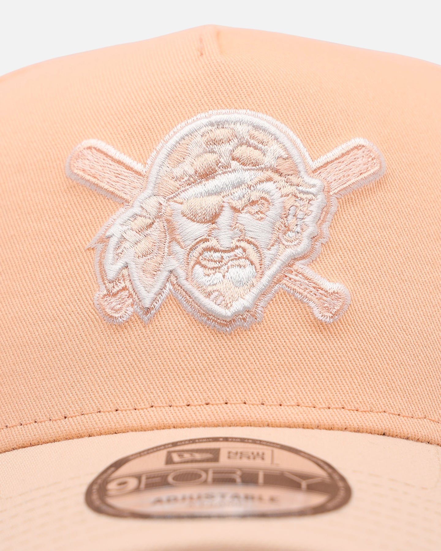 AVILA New Era Pittsburgh Pirates 'Peaches' 9FORTY A-Frame