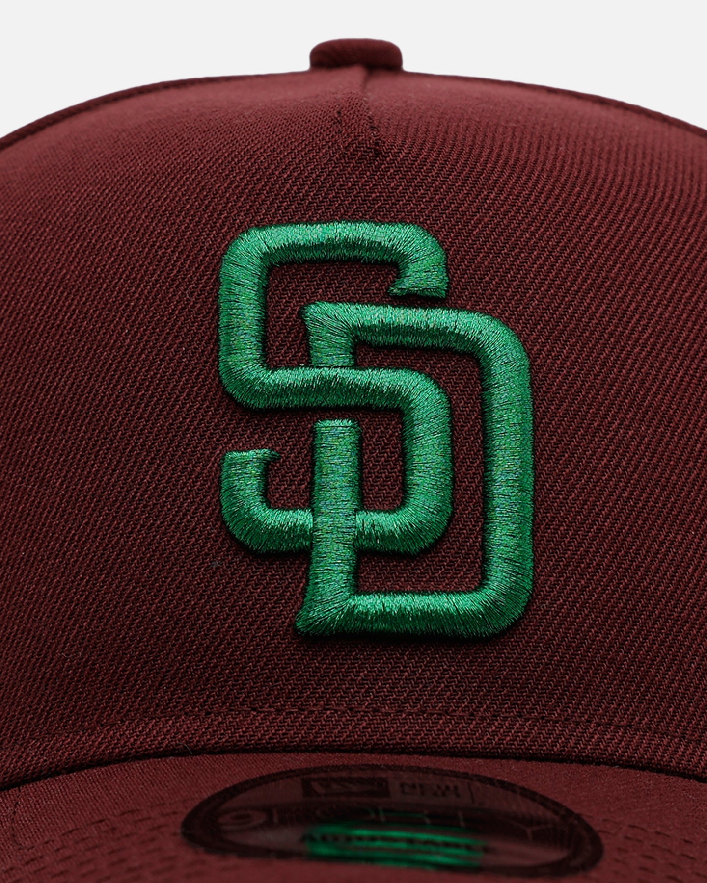 New Era San Diego Padres 'Frosted Burgundy' 9FORTY A-Frame Snapback Burgundy