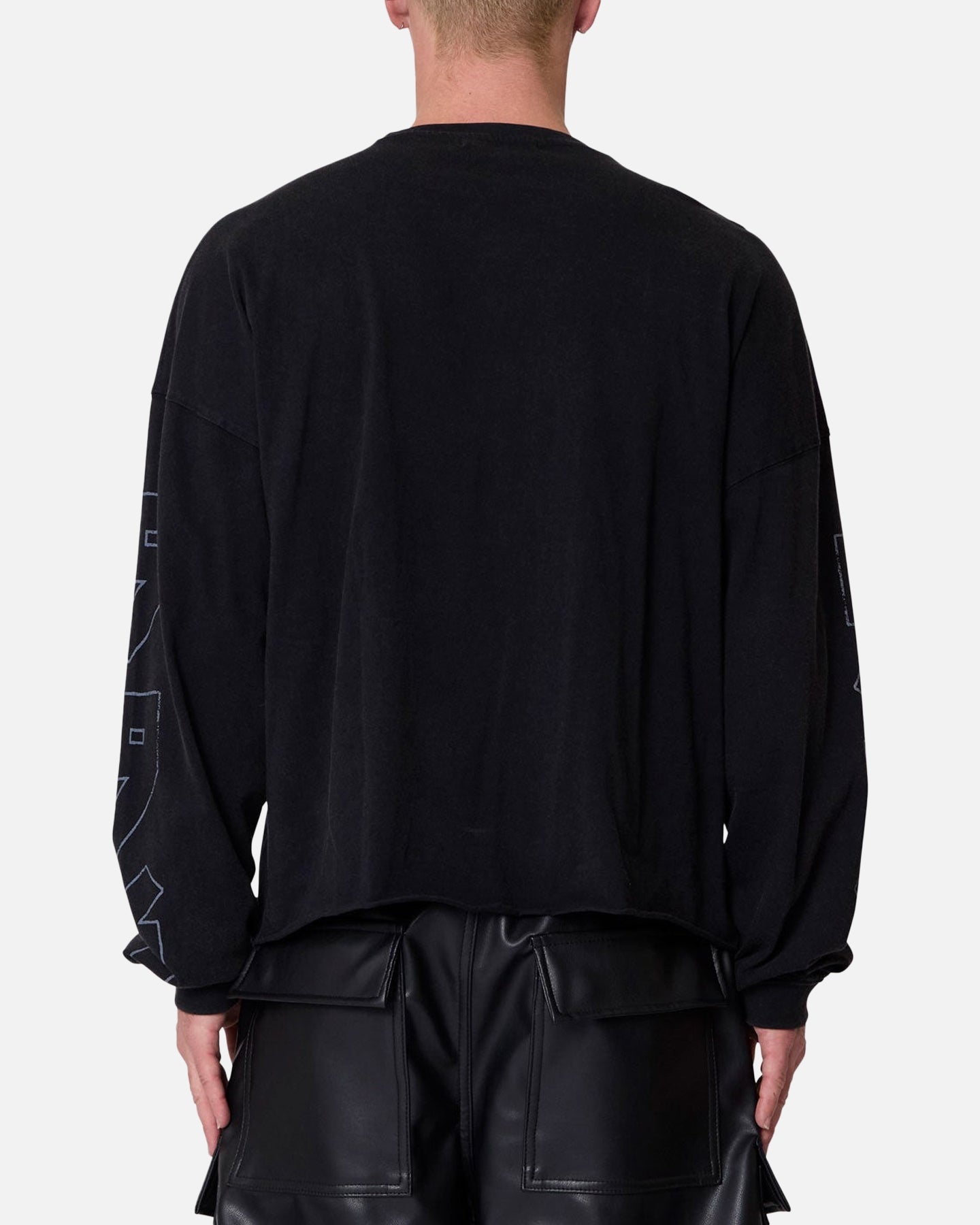 MNML 994 Wolf Long Sleeve T-Shirt Black