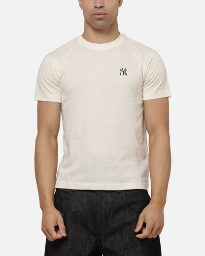 Majestic Athletic New York Yankees Baby Fit T-Shirt Butter