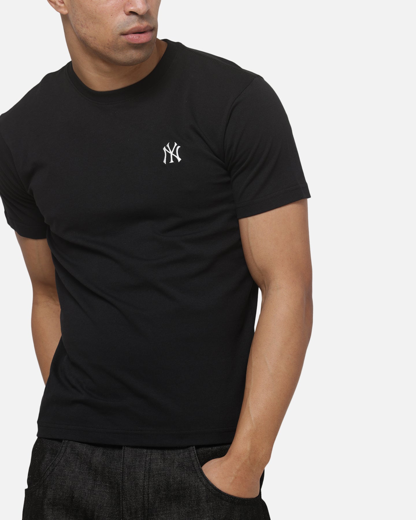 Majestic Athletic New York Yankees Baby Fit T-Shirt Black