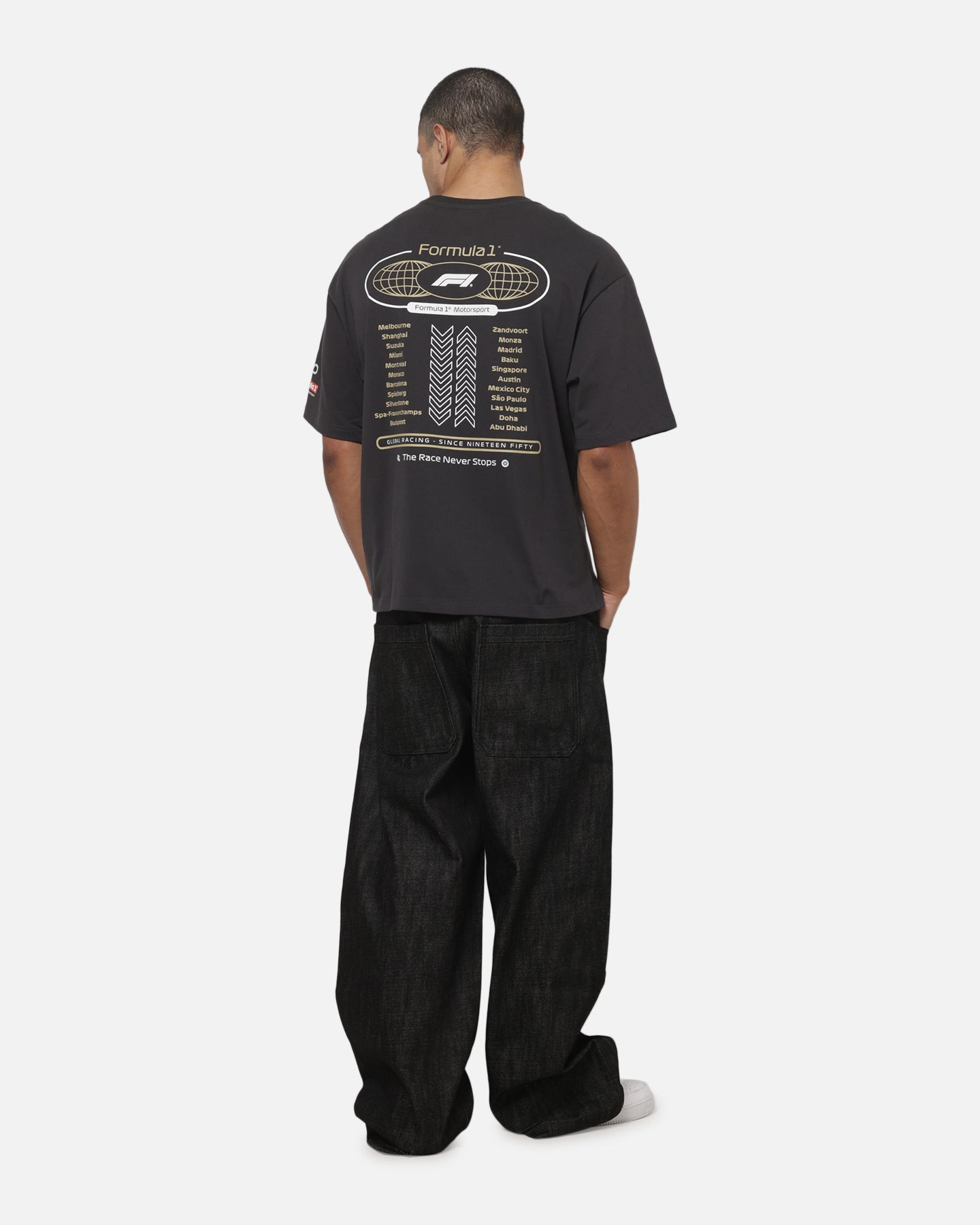 Mitchell & Ness Formula 1 Motorsport Box T-Shirt Washed Black