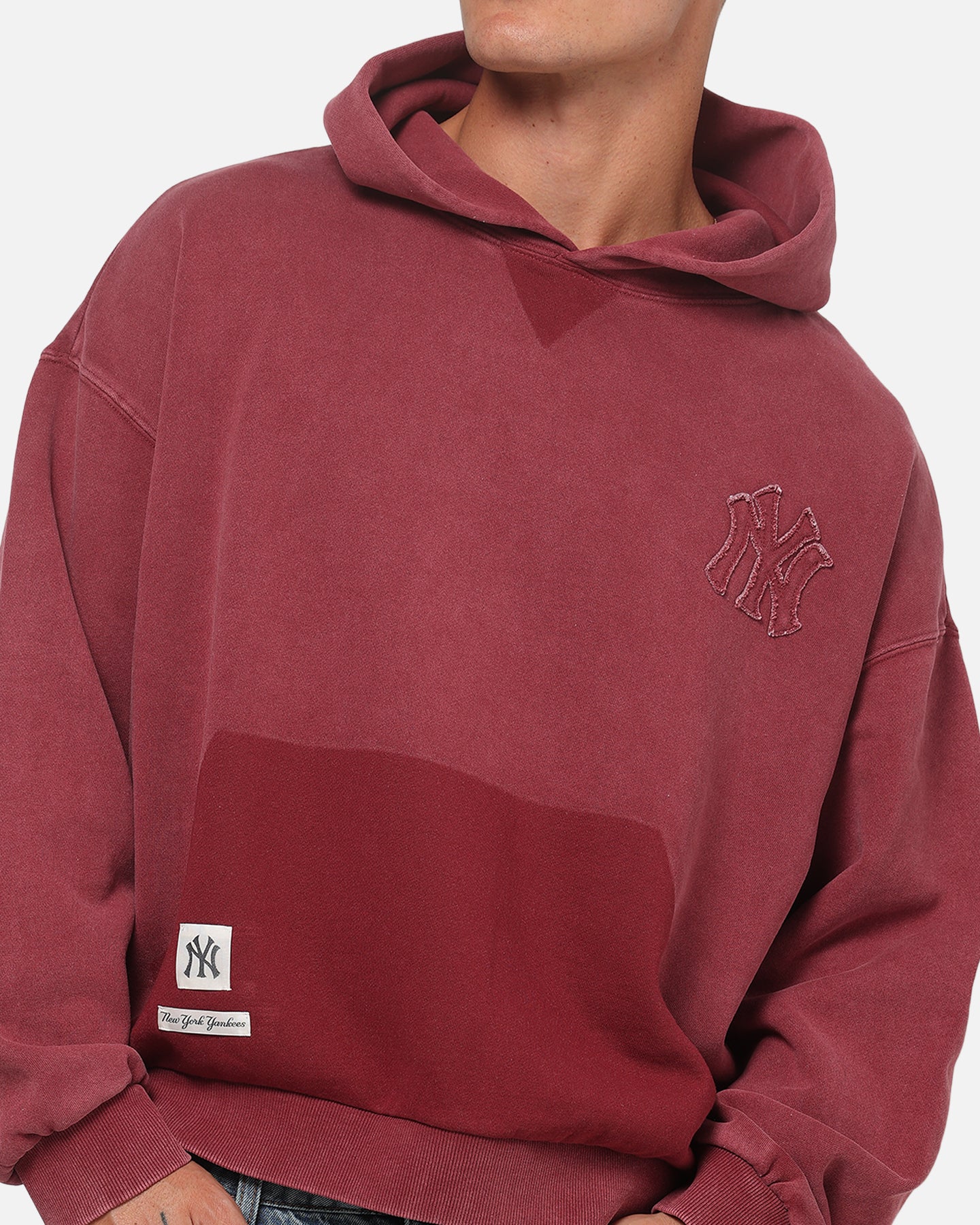 Majestic Athletic New York Yankees MLB Ghost Fade Box Hoodie Sour Cherry
