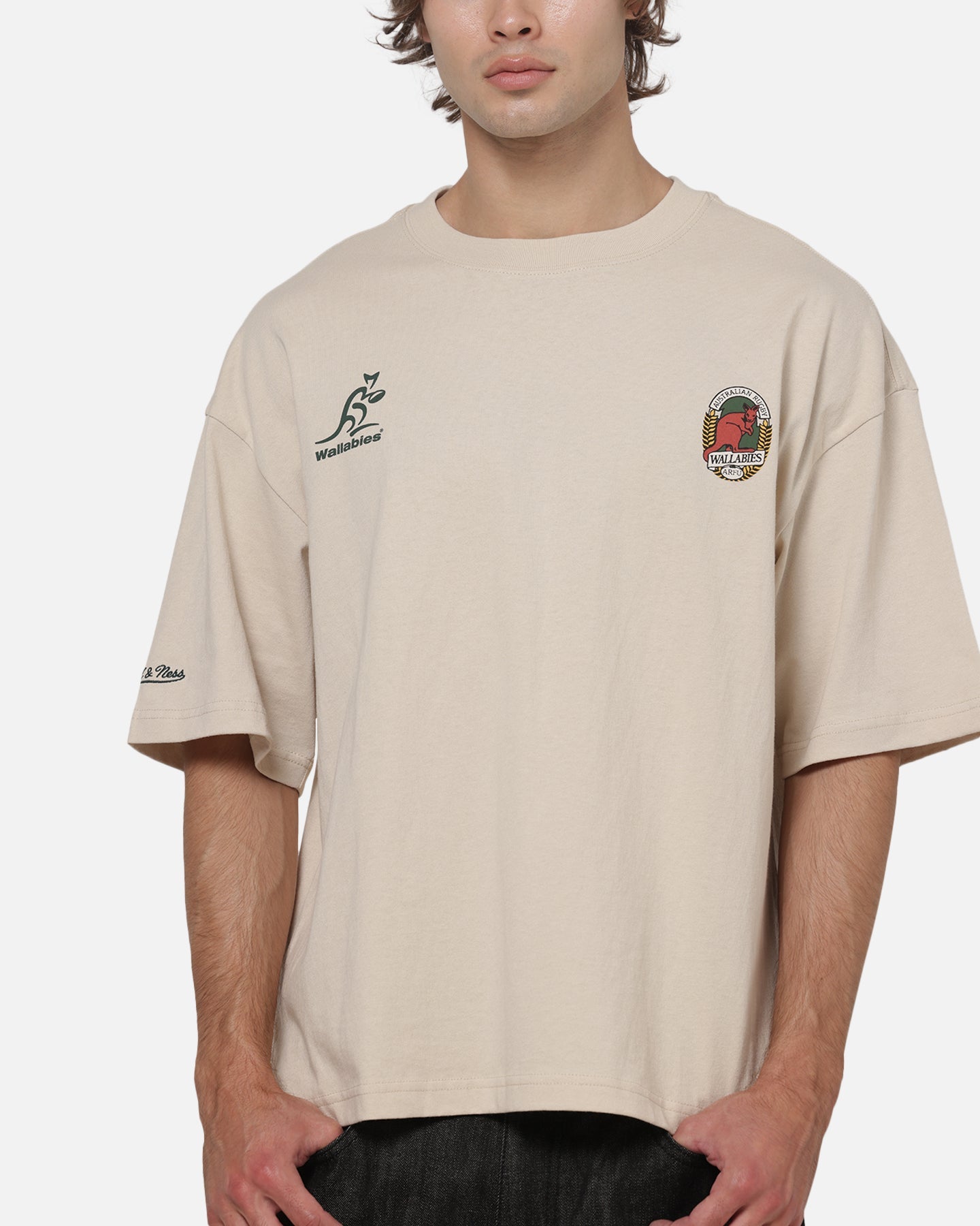 AVILA Mitchell & Ness Wallabies Cropped T-Shirt Ivory